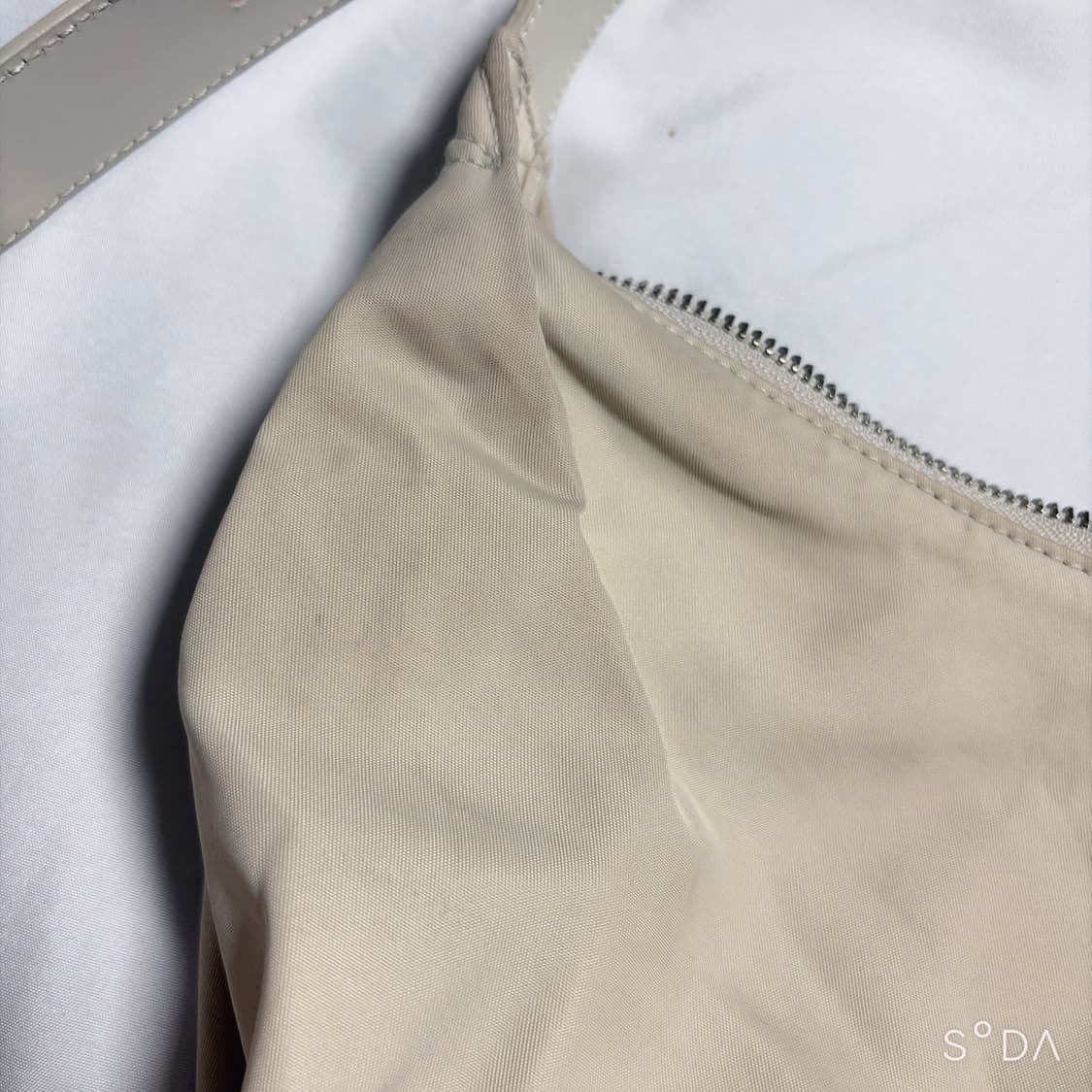 낫띵리튼 호보백 미니솔트 상품이미지6