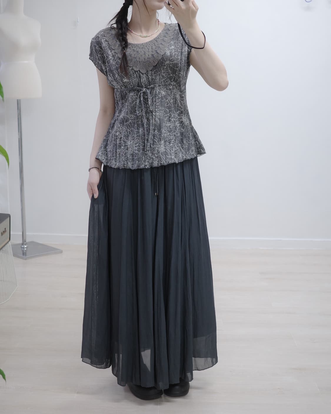 Global Work grey flared long skirt 상품이미지6