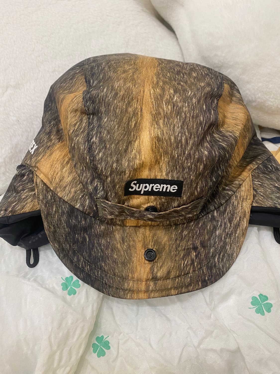 슈프림 고어텍스 이어플랩 캡 상품이미지3