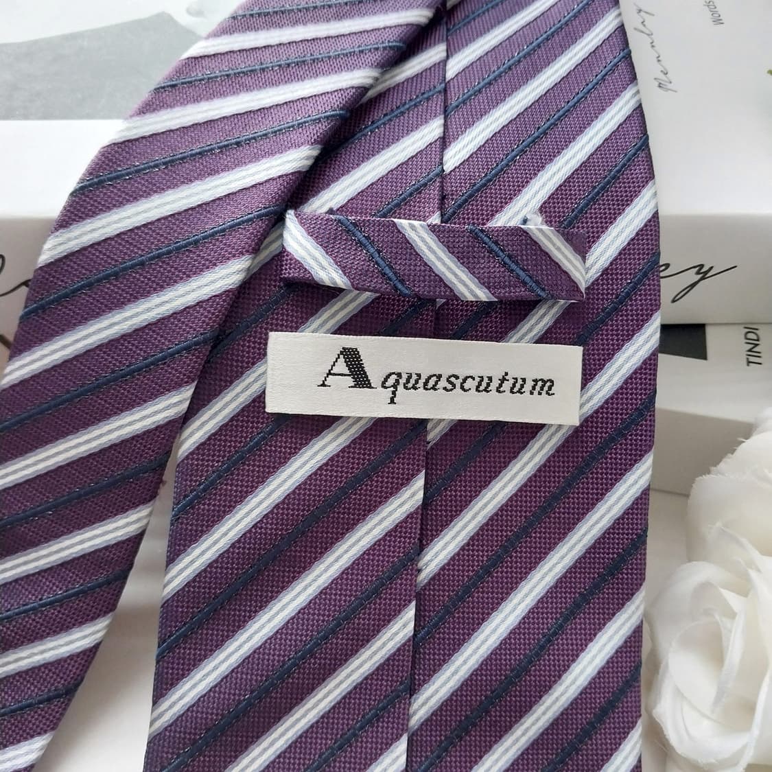 아쿠아스큐텀 실크 스트라이프 넥타이 9.6cm A+등급 K1203
 상품이미지5