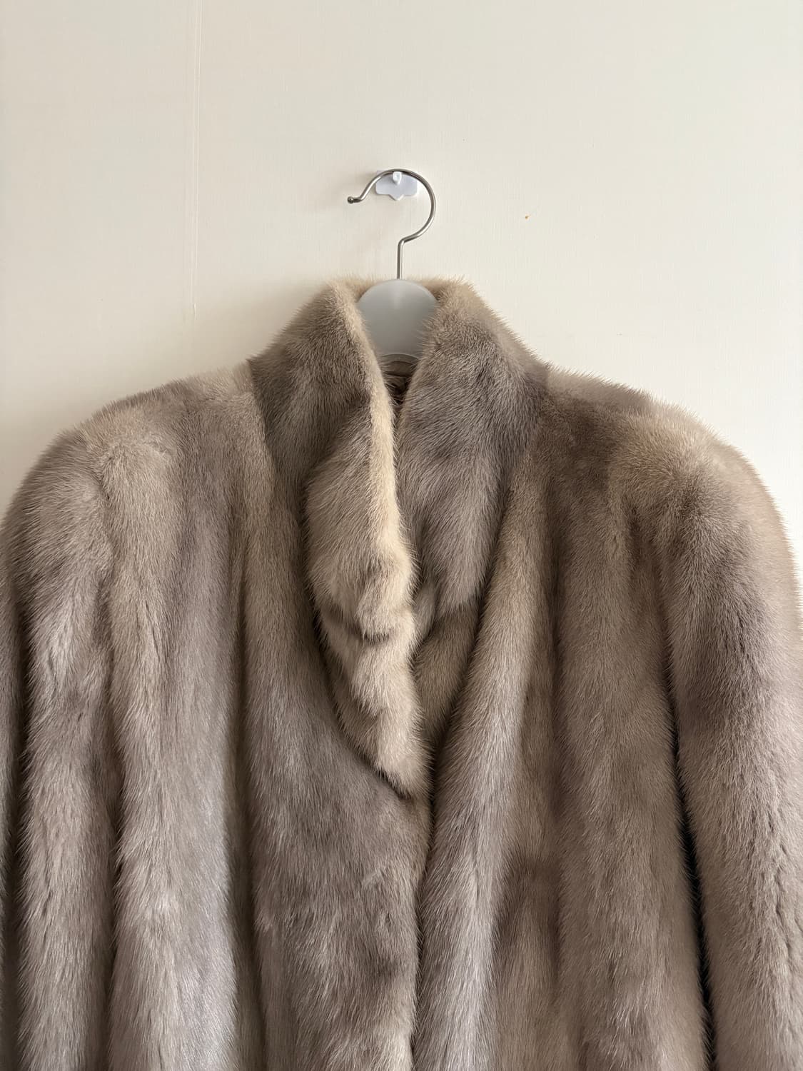 실버컬러 밍크코트  상품이미지3