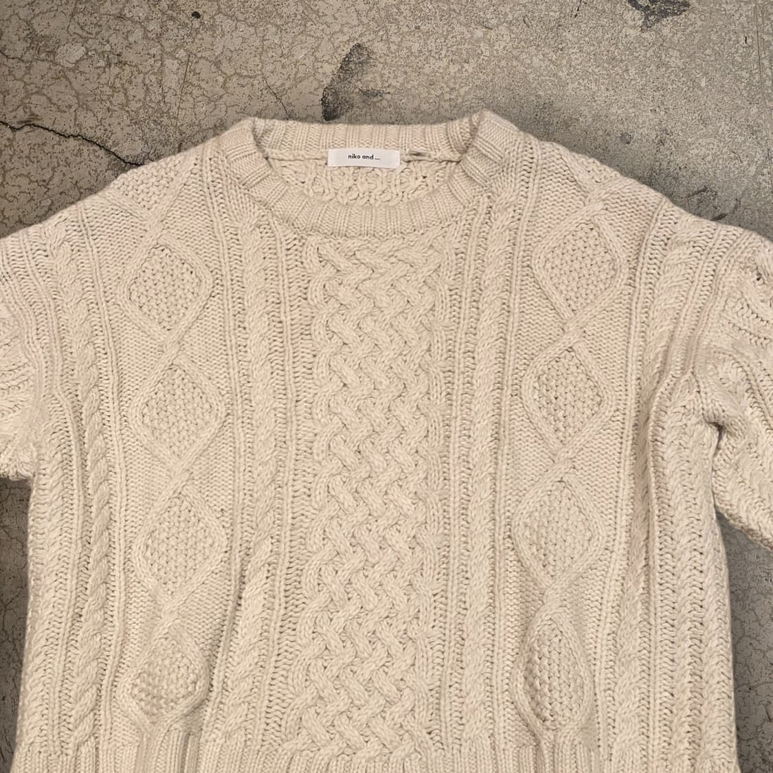 니코앤드 클래식 아란 케이블 니트 스웨터 상품이미지2