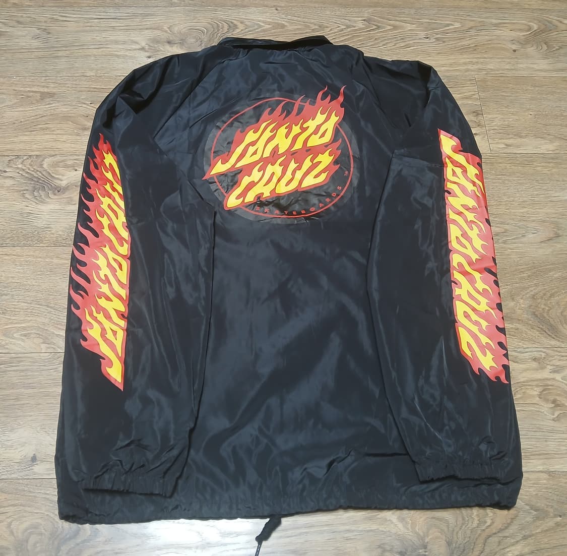 산타크루즈 플레임 코치자켓 상품이미지2