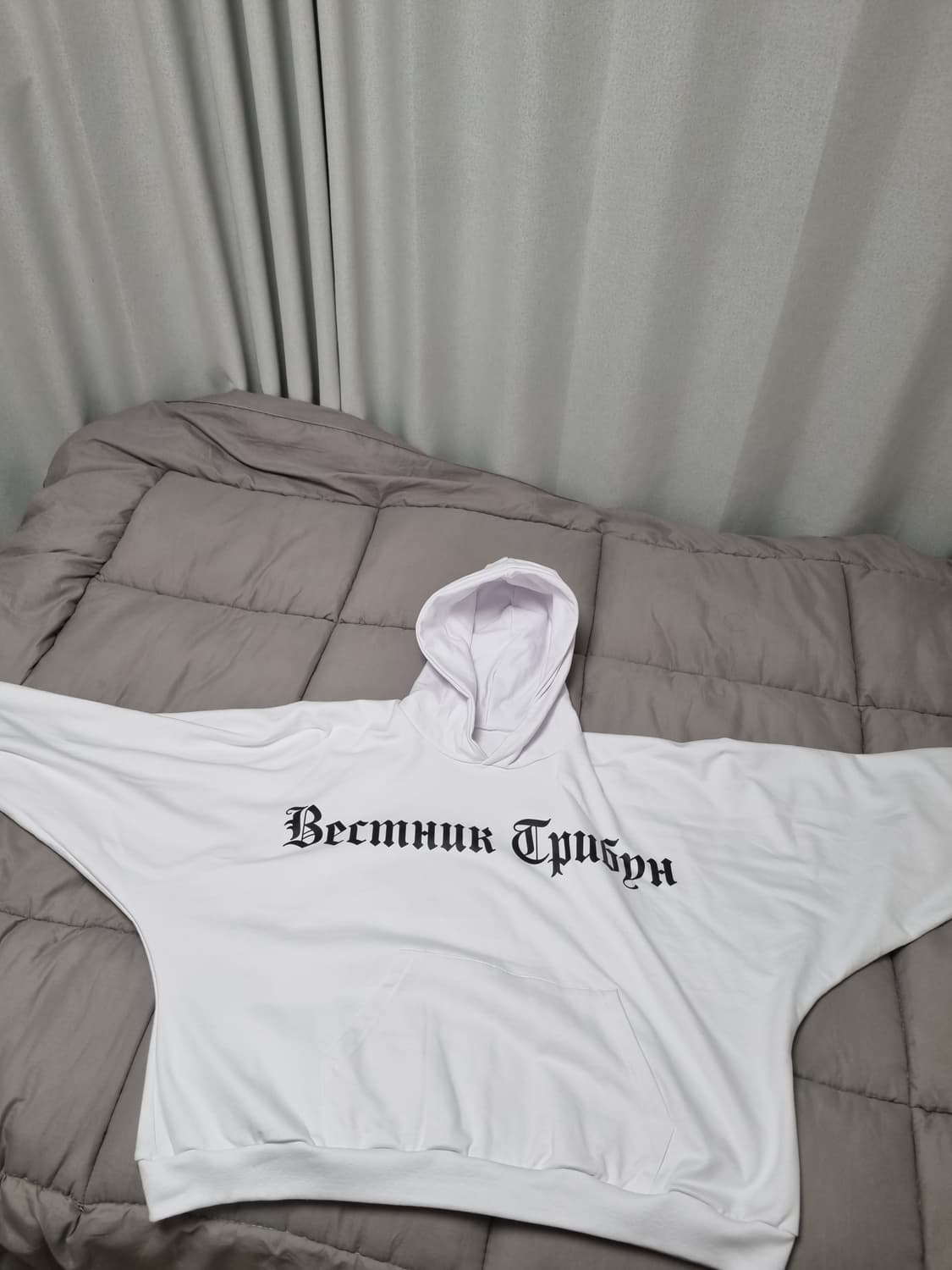 이지x 고샤 루브친스키 HD-01 후드화이트 (2) 상품이미지3