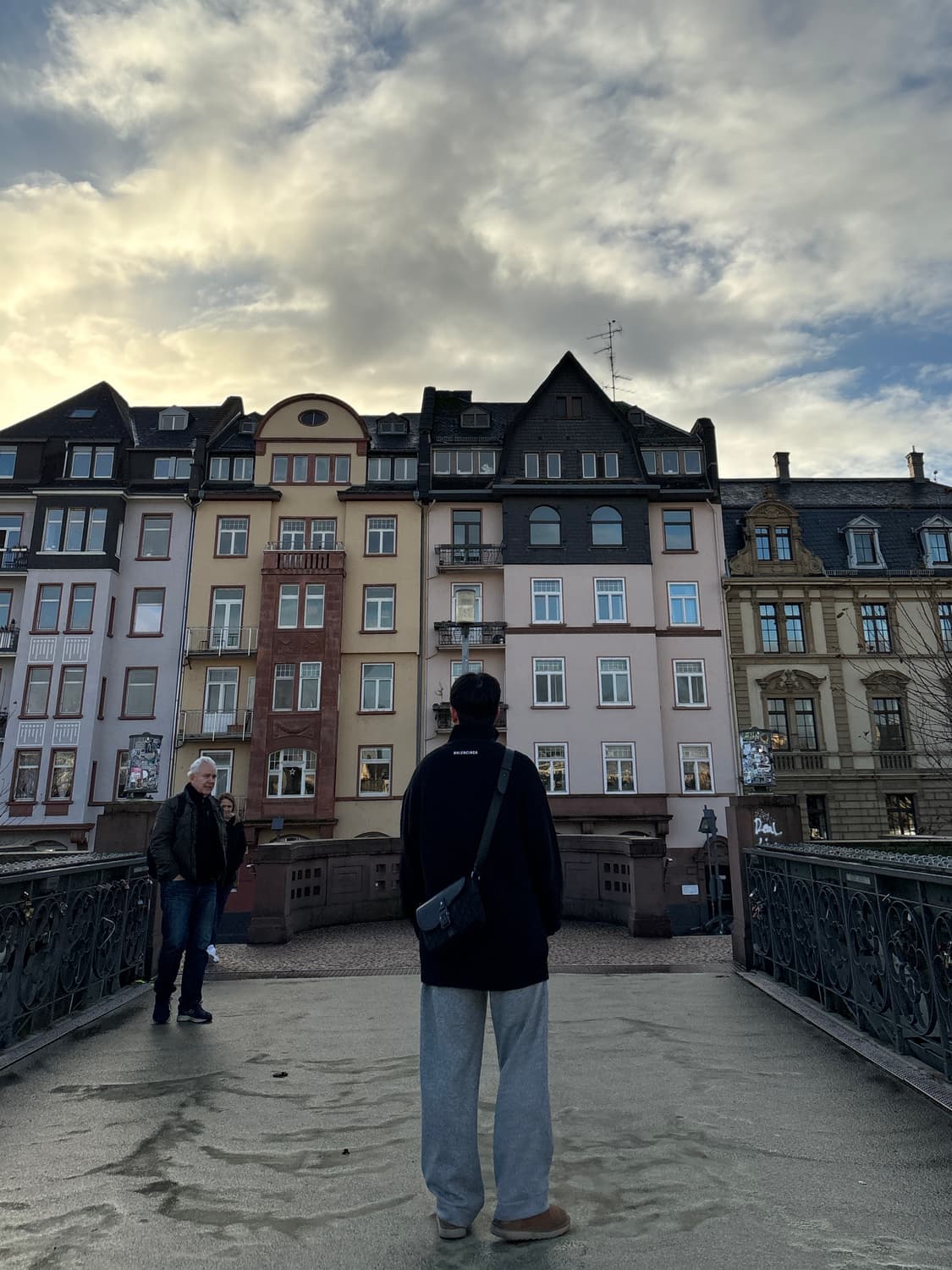 [S] 발렌시아가x스키컬렉션 하프집업니트 블랙 상품이미지5