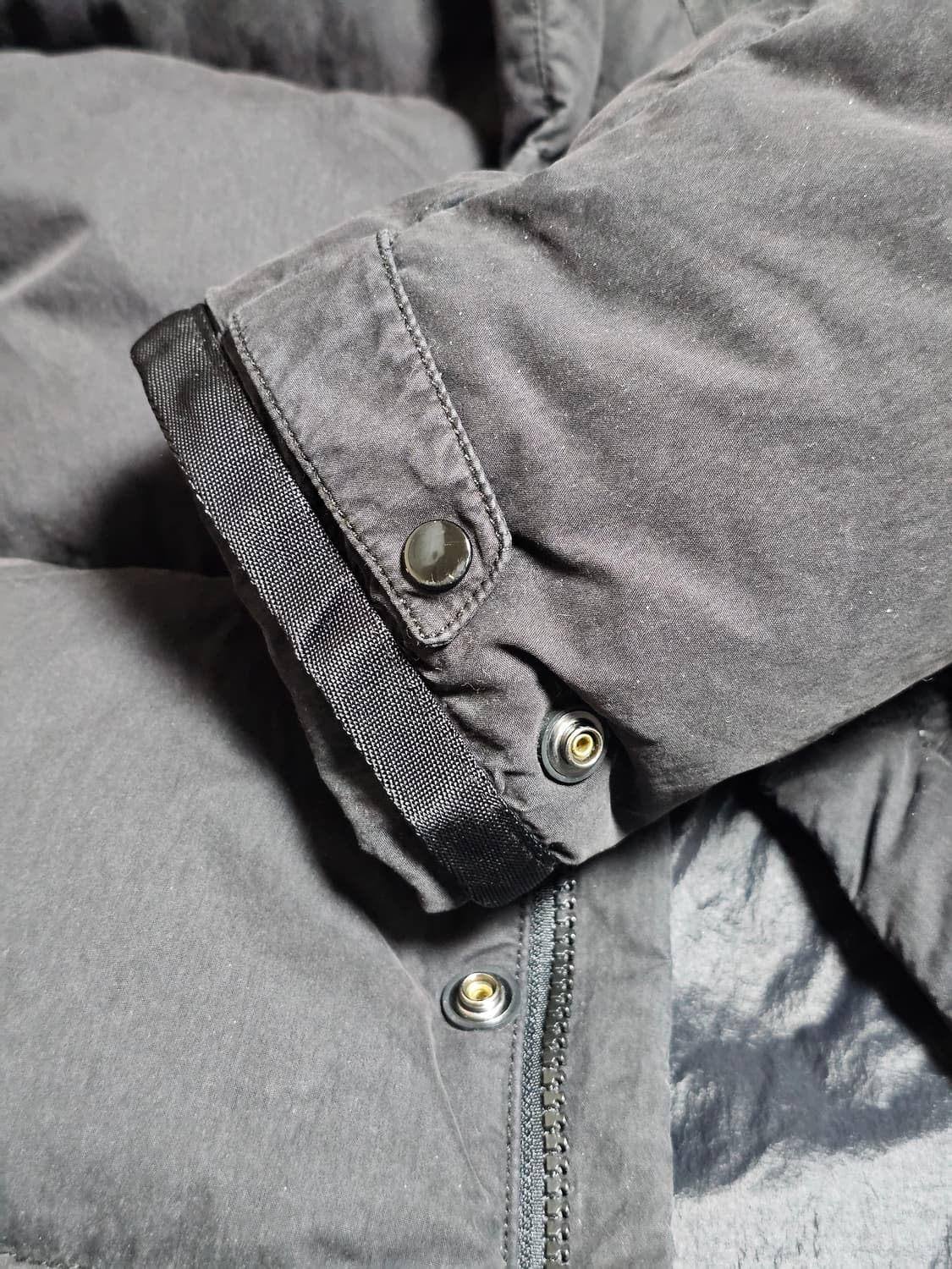 CP컴퍼니 가먼트다잉 라쿤포 패딩 48 정품 상품이미지7