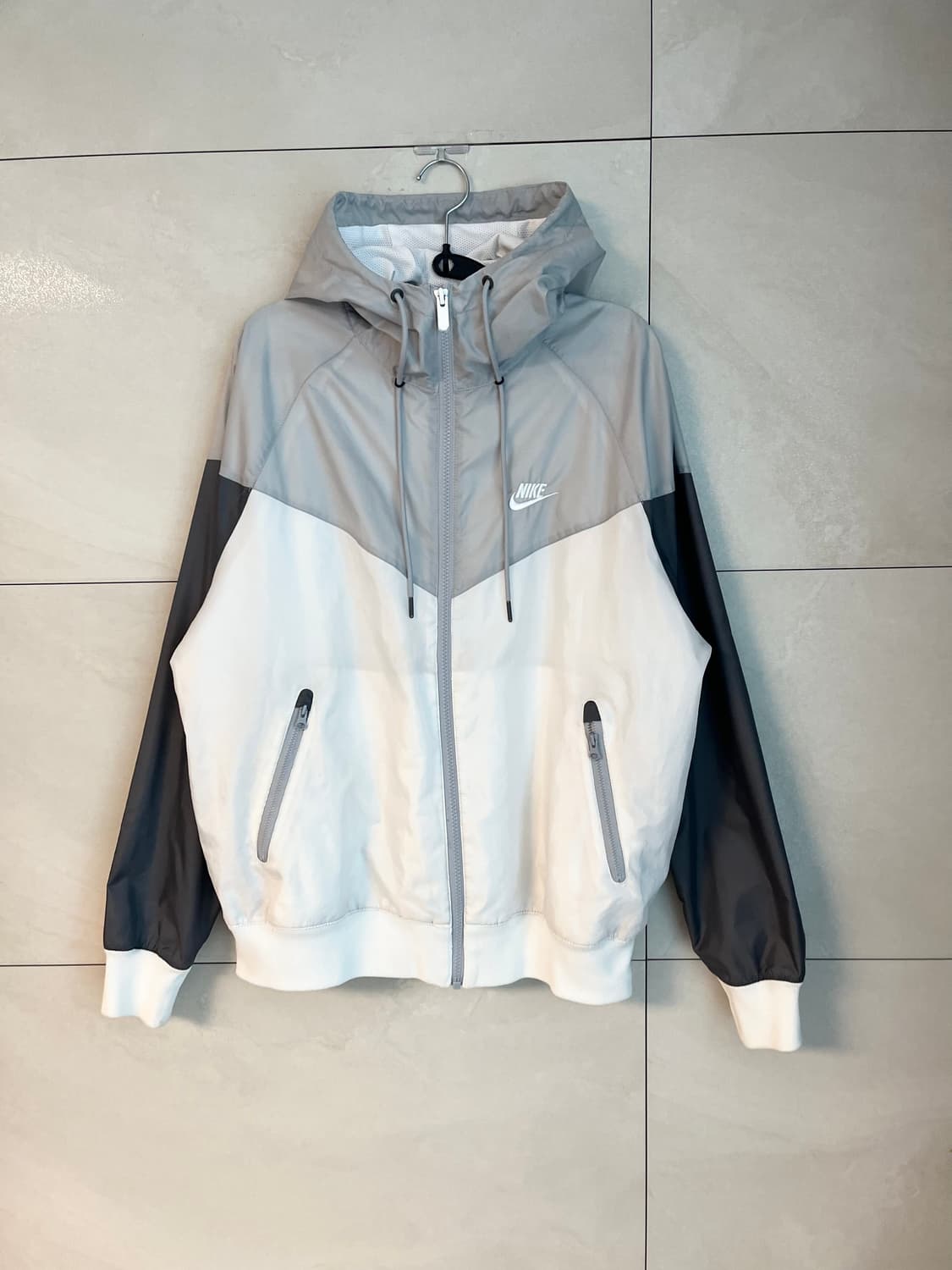 나이키 NSW 윈드러너 바람막이 화이트/그레이 [M/95]  상품이미지3