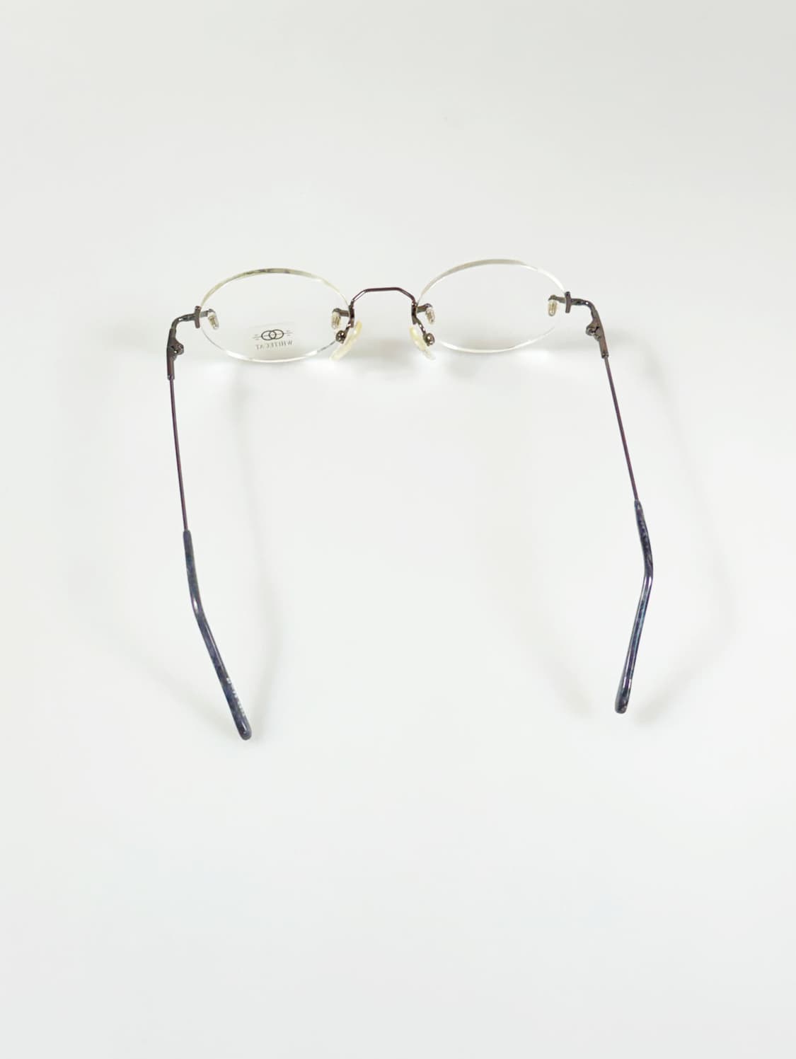 90s WHITE CAT 무테 오벌 메탈 프레임 빈티지 안경 상품이미지6