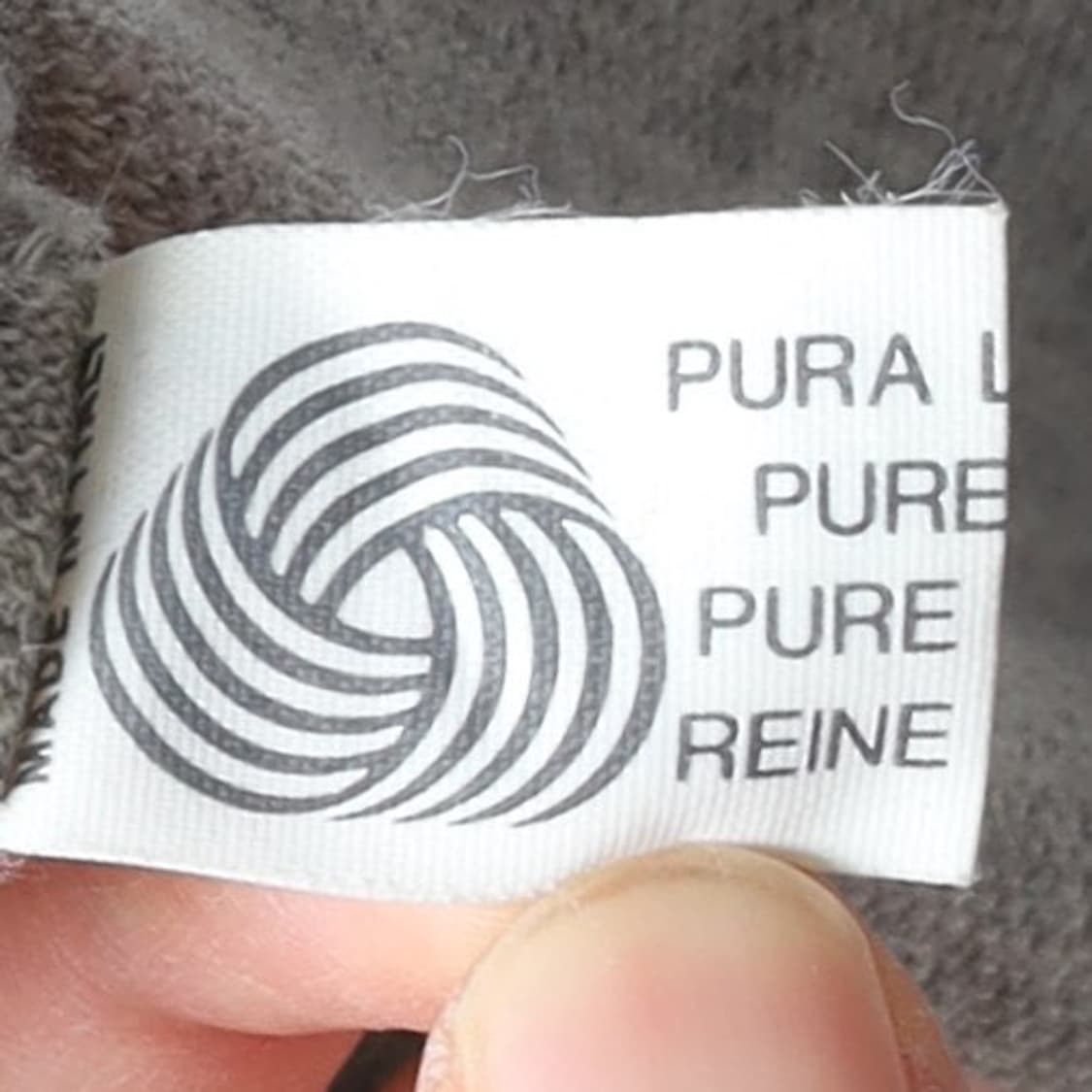 셀린느 Celine Polo Long Sleeve 
 상품이미지8