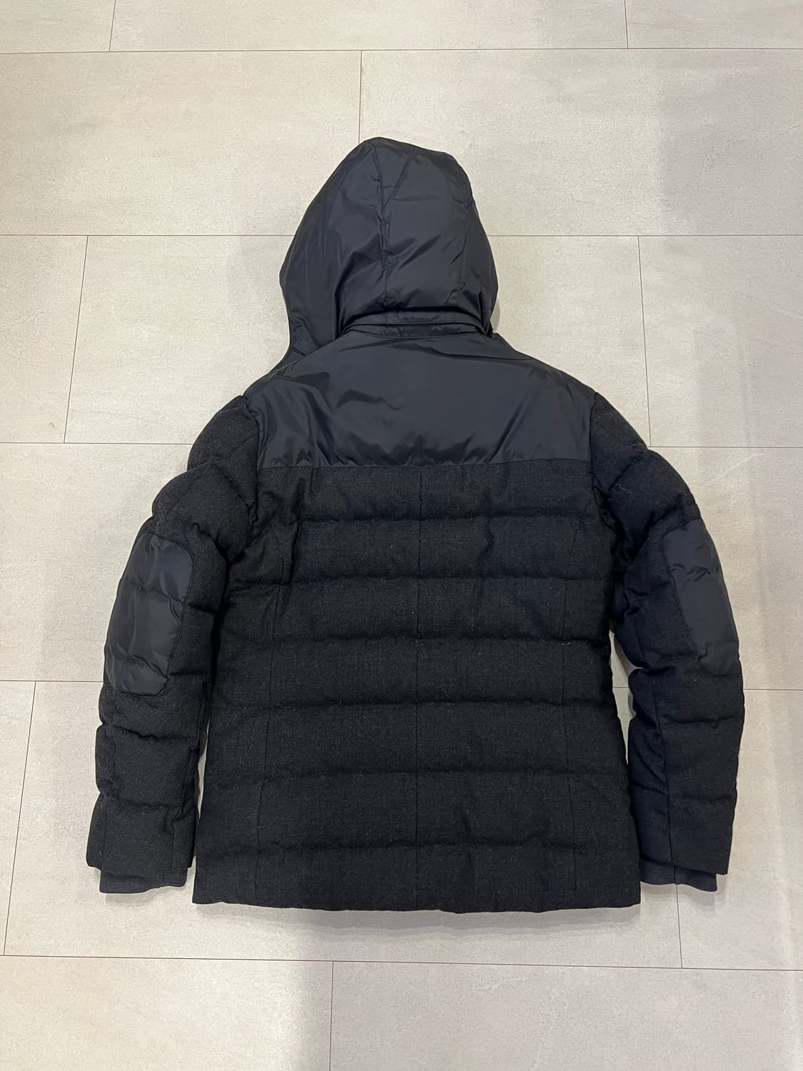 제냐 Zegna 블랙 울 패딩 M 상품이미지2