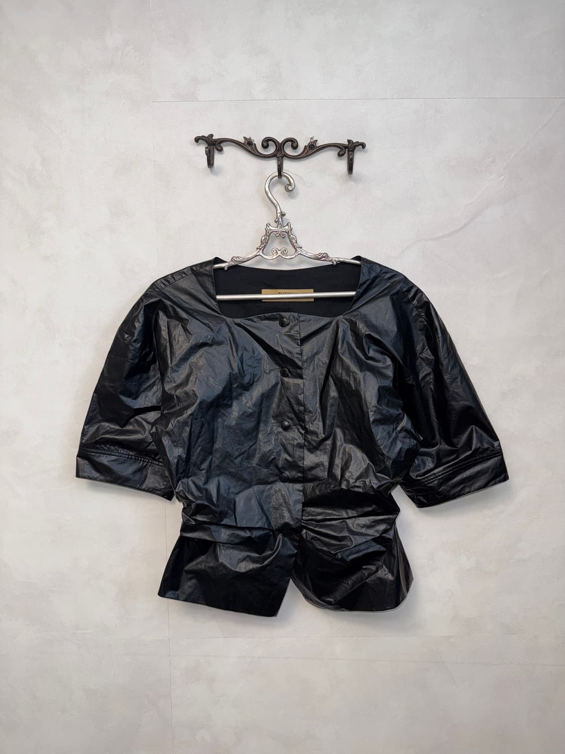 SYSTEM black pvc puffed balloon blouse 상품이미지1