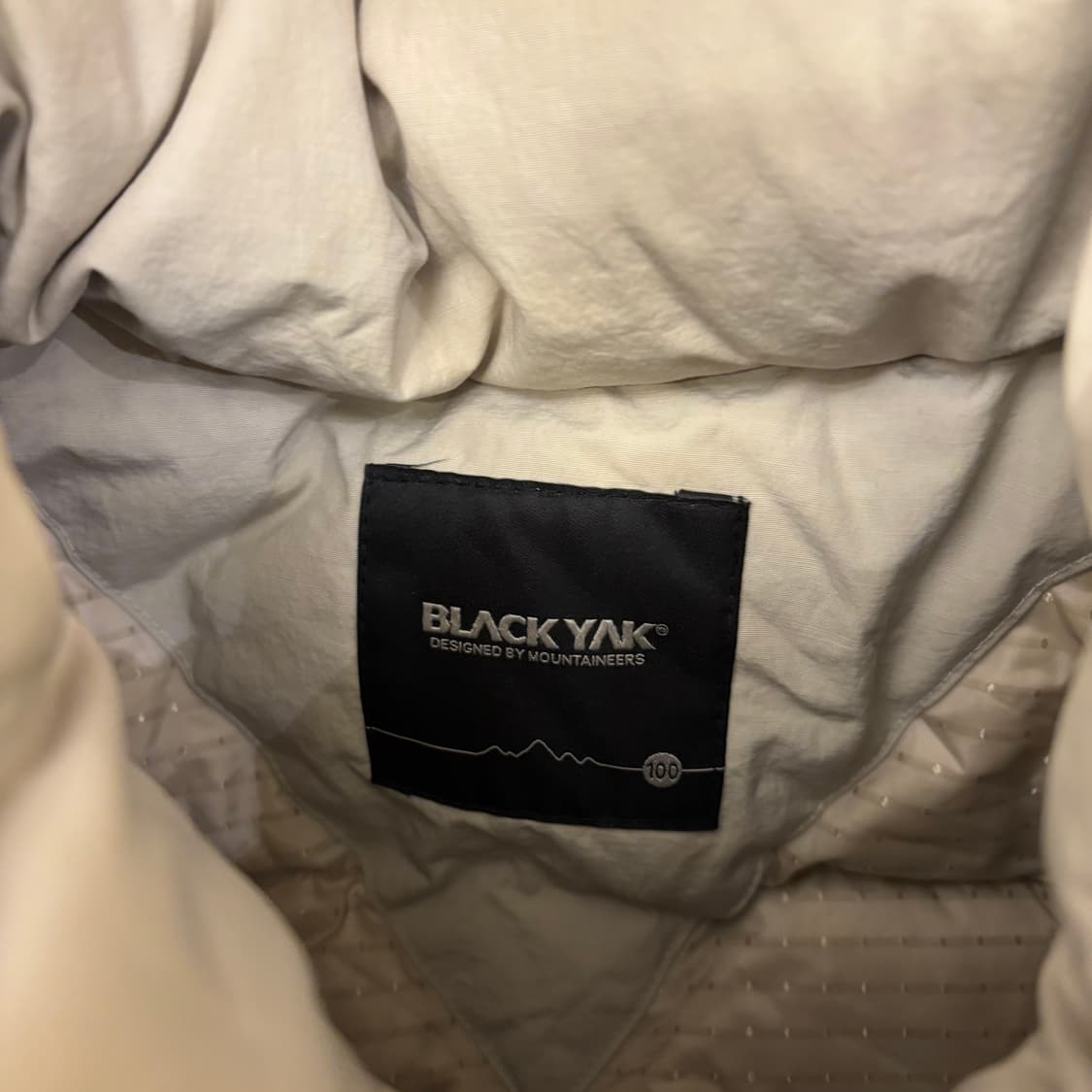 블랙야크 덕다운 아이보리 패딩 상품이미지3