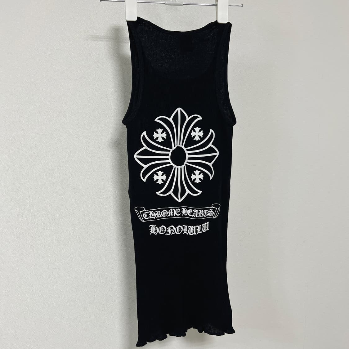 크롬하츠 호놀룰루 CH 플러스 로고 골지 슬리브리스 나시 블랙 상품이미지1