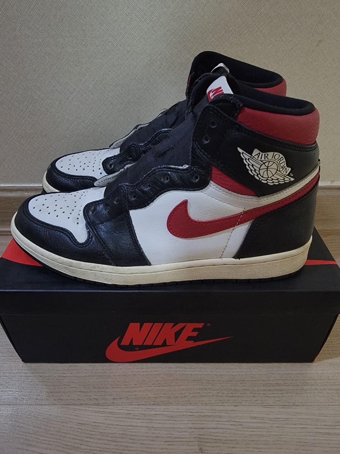 [최저가] 나이키 에어 조던 1 하이 짐레드 275 피고래 (에눌,네고o 상품이미지1