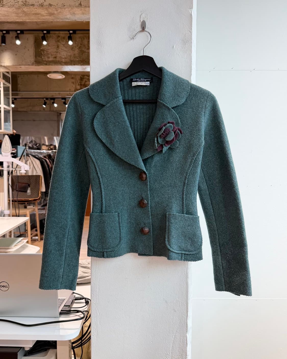 페라가모 그린블루 플라워 패치 3b 울 자켓  상품이미지2
