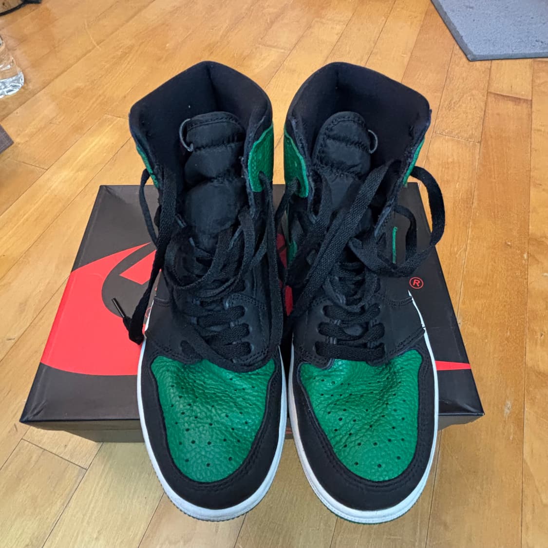 에어 조던 1 하이 파인 그린 265 상품이미지6