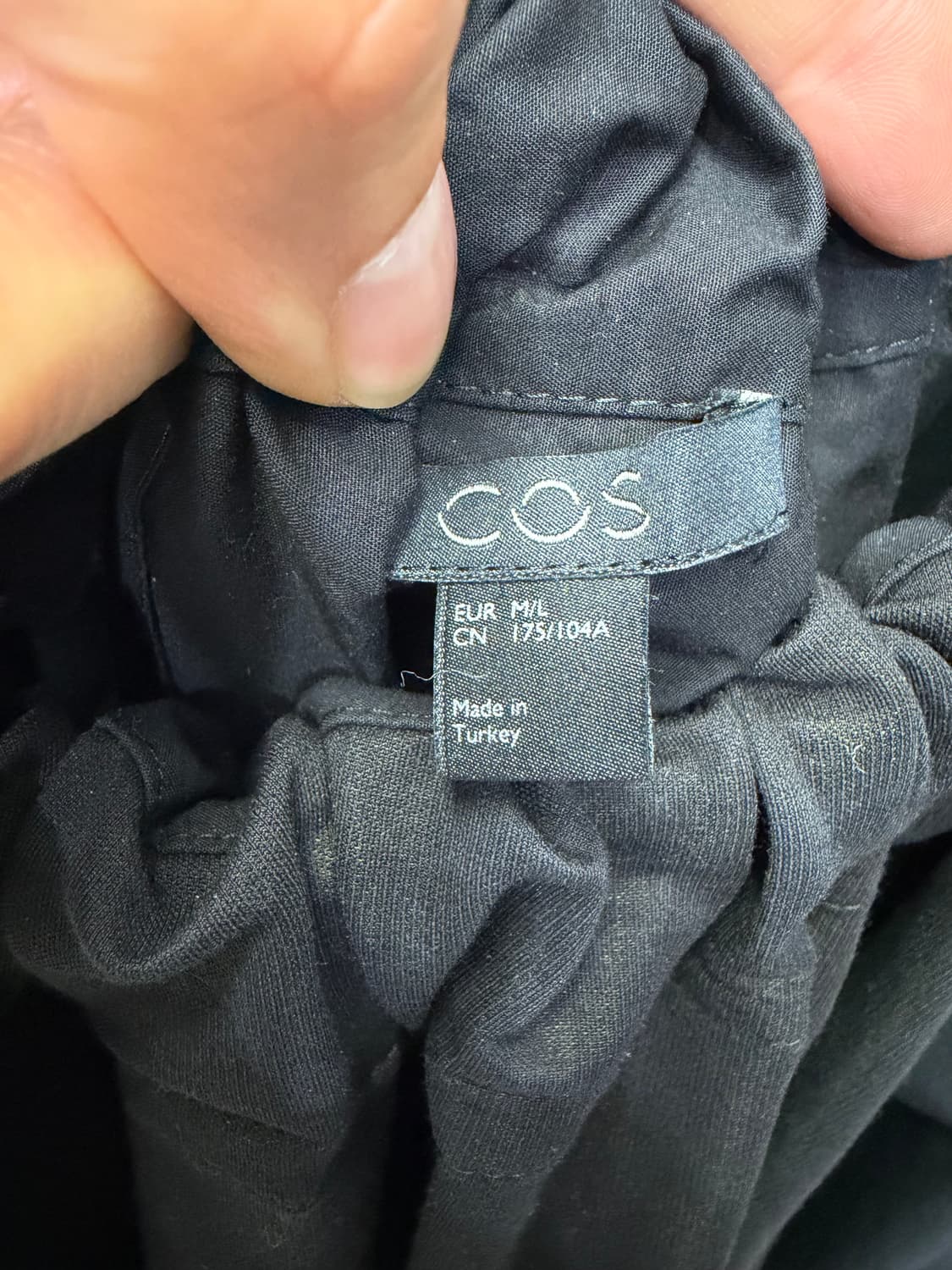 정품) COS 코스 오버사이즈 블랙 셔링 원피스 M/L 상품이미지8