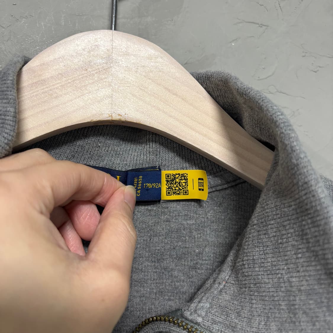 폴로 랄프로렌 니트 반집업 그레이 상품이미지4