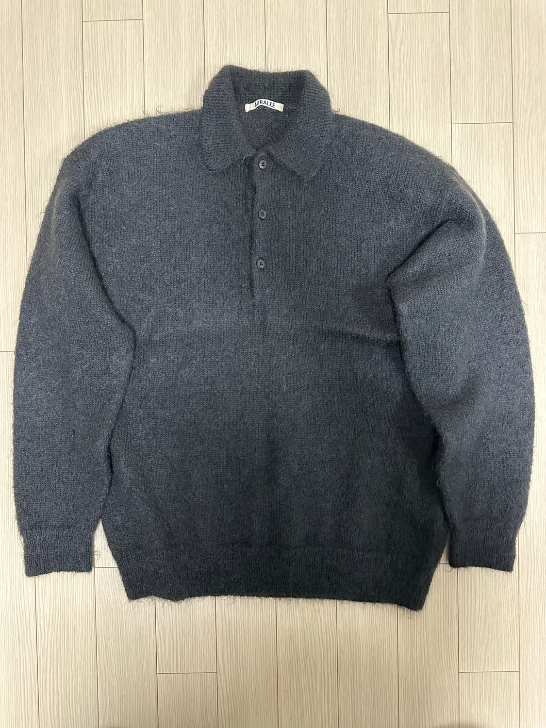 오라리 브러시드 수퍼 키드 모헤어 블랜드 폴로 니트 - 잉크 블랙 상품이미지1