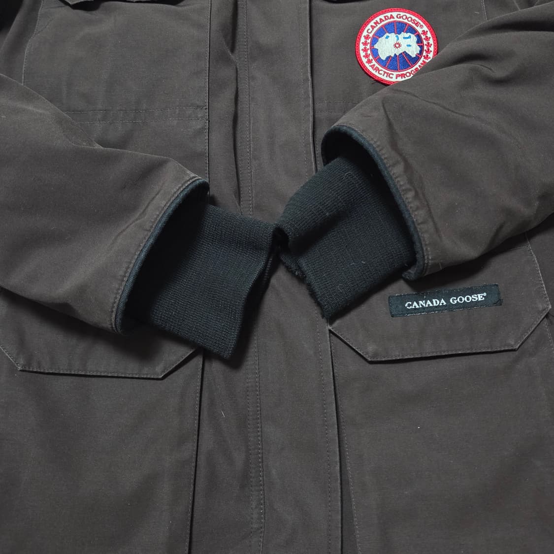 Canada Goose 캐나다구스 익스페디션  패딩  상품이미지4