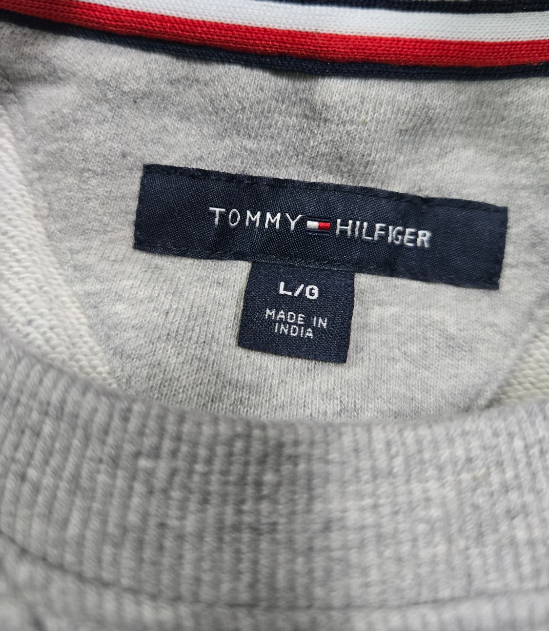 타미힐피거 스몰로고 맨투맨 크루넥 스웨트셔츠 100 상품이미지7