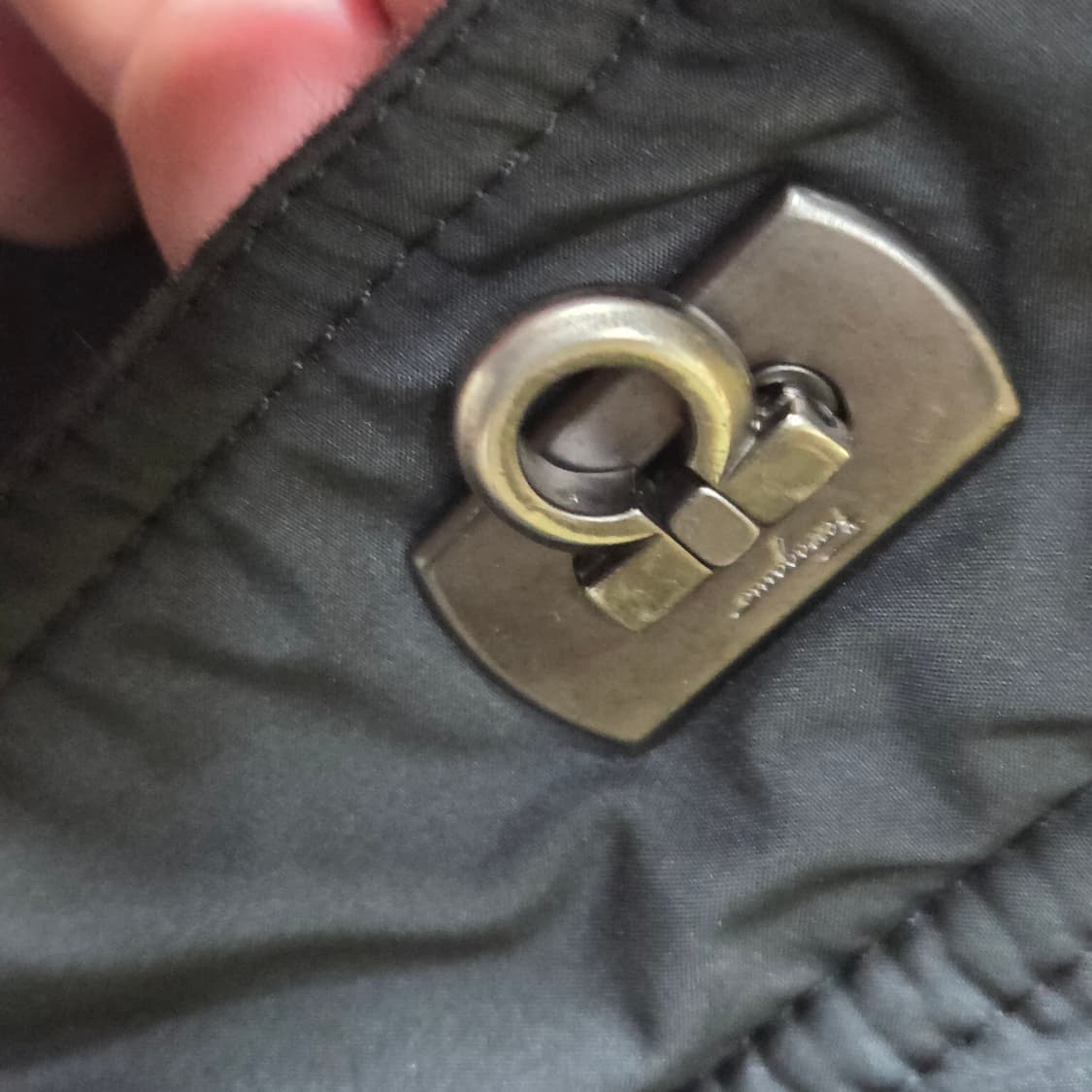 페라가모 간치니 버클 자켓 상품이미지2