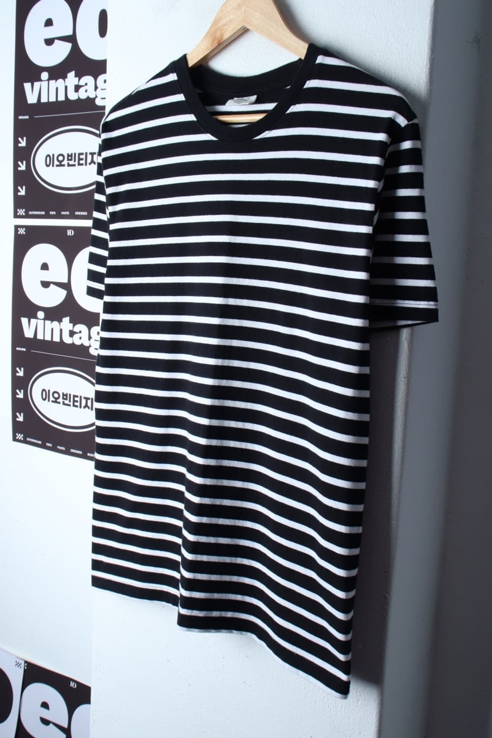 (L-XL) 지오다노 반팔 티셔츠 스트라이프 범고래 올드스쿨-H32981 상품이미지1