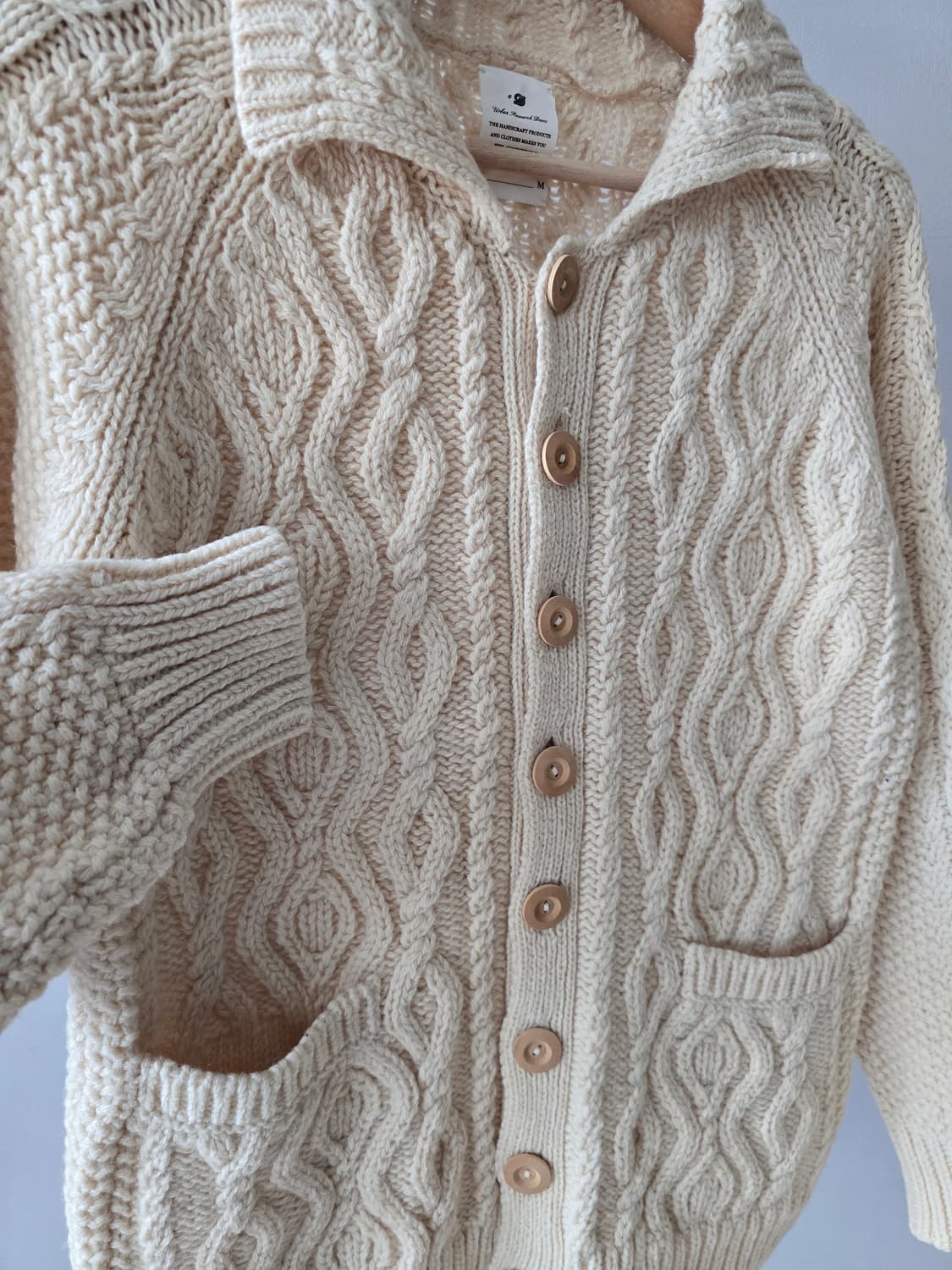울100% 클래식 핸드니트 케이블 가디건 상품이미지2