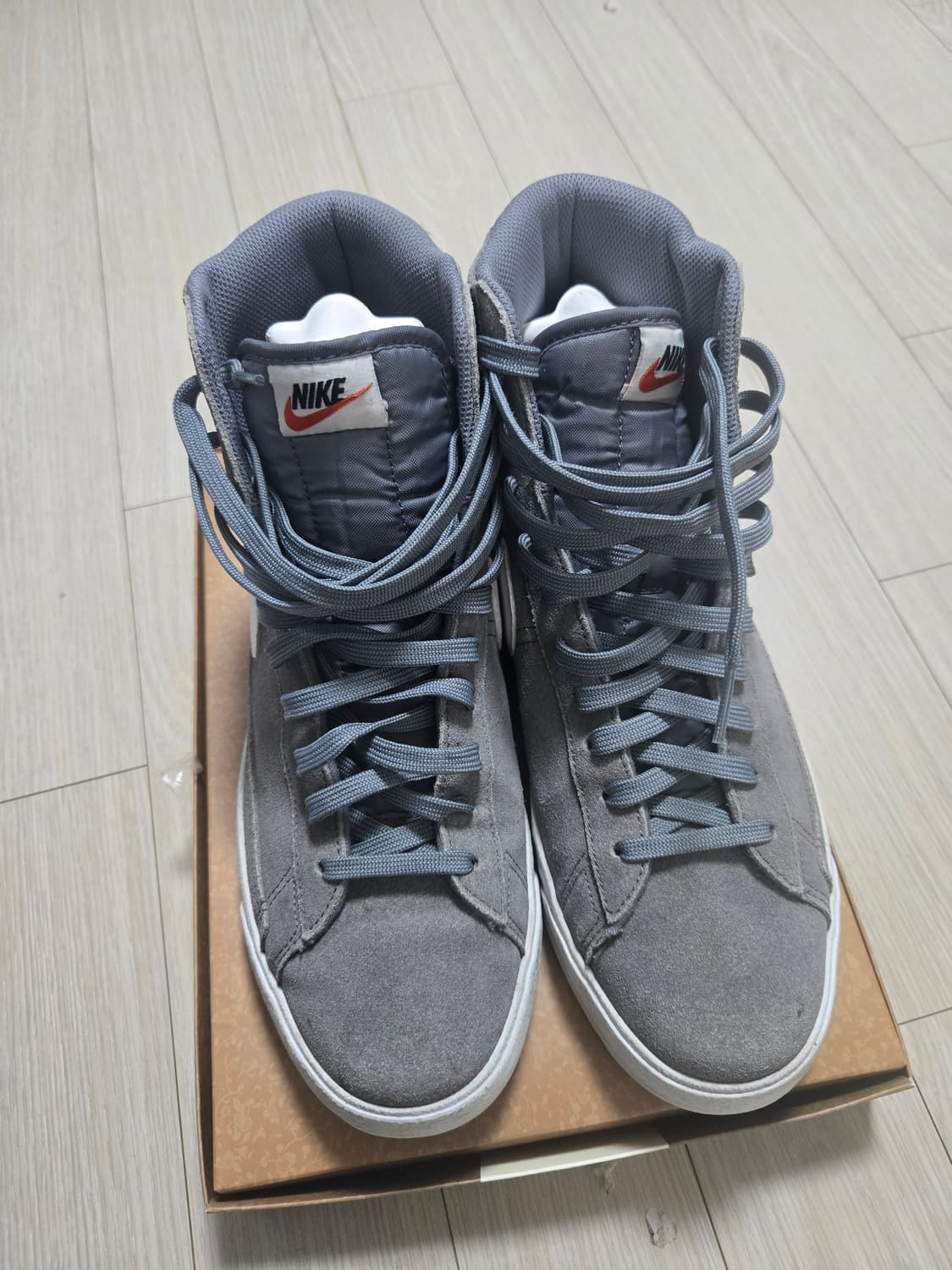 나이키 덩크 하이 스웨이드 그레이 회색 275 상품이미지1