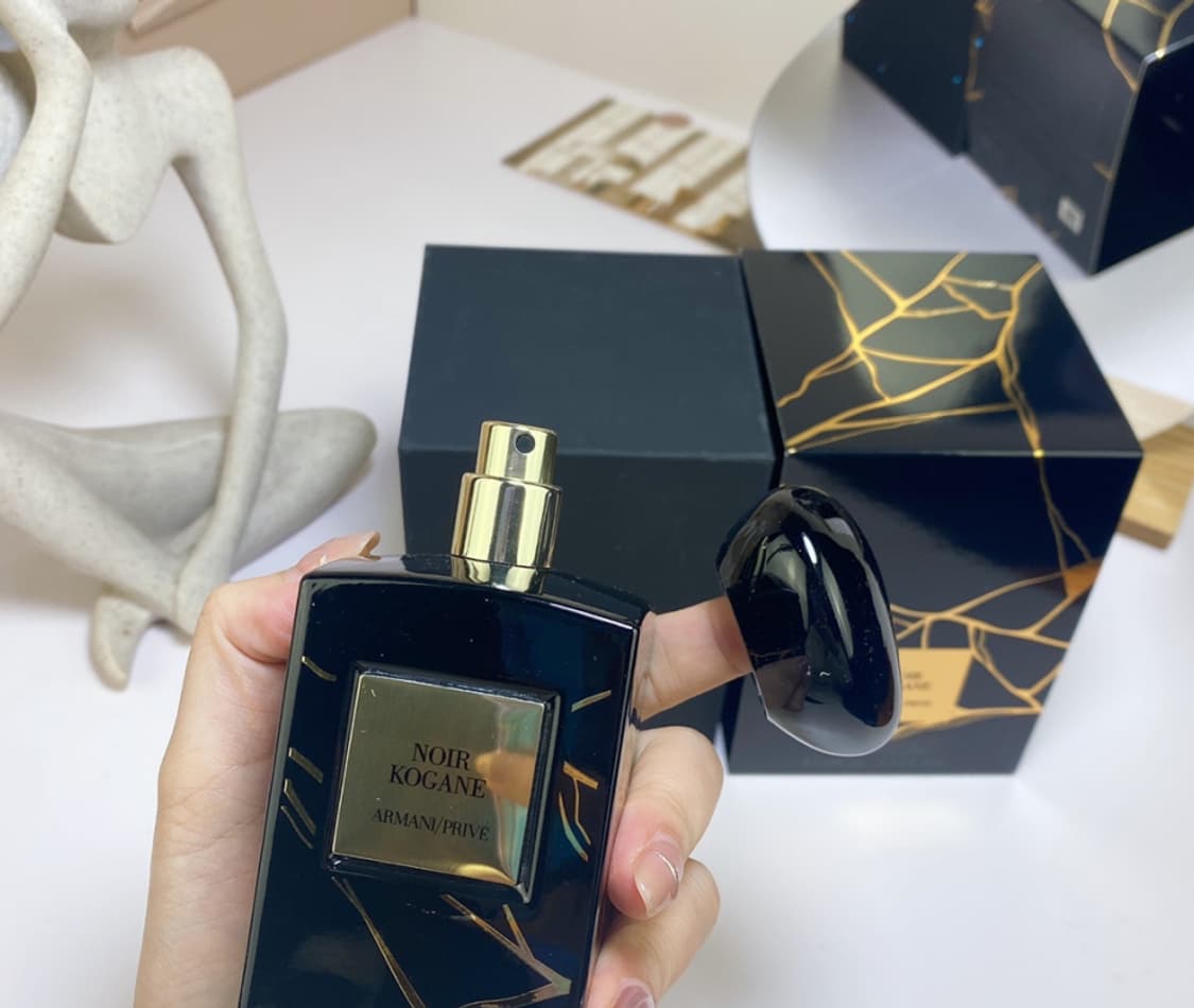 아르마니 프리베 느와르 코가네 향수 100ml 상품이미지4