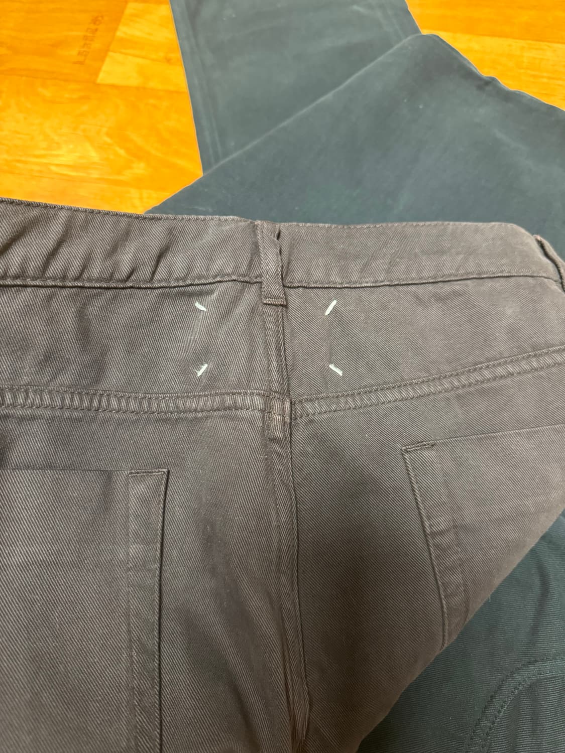 [50] 프랑스구매 마르지엘라 블랙/버건디 코튼 캐시미어 슬림팬츠 상품이미지9