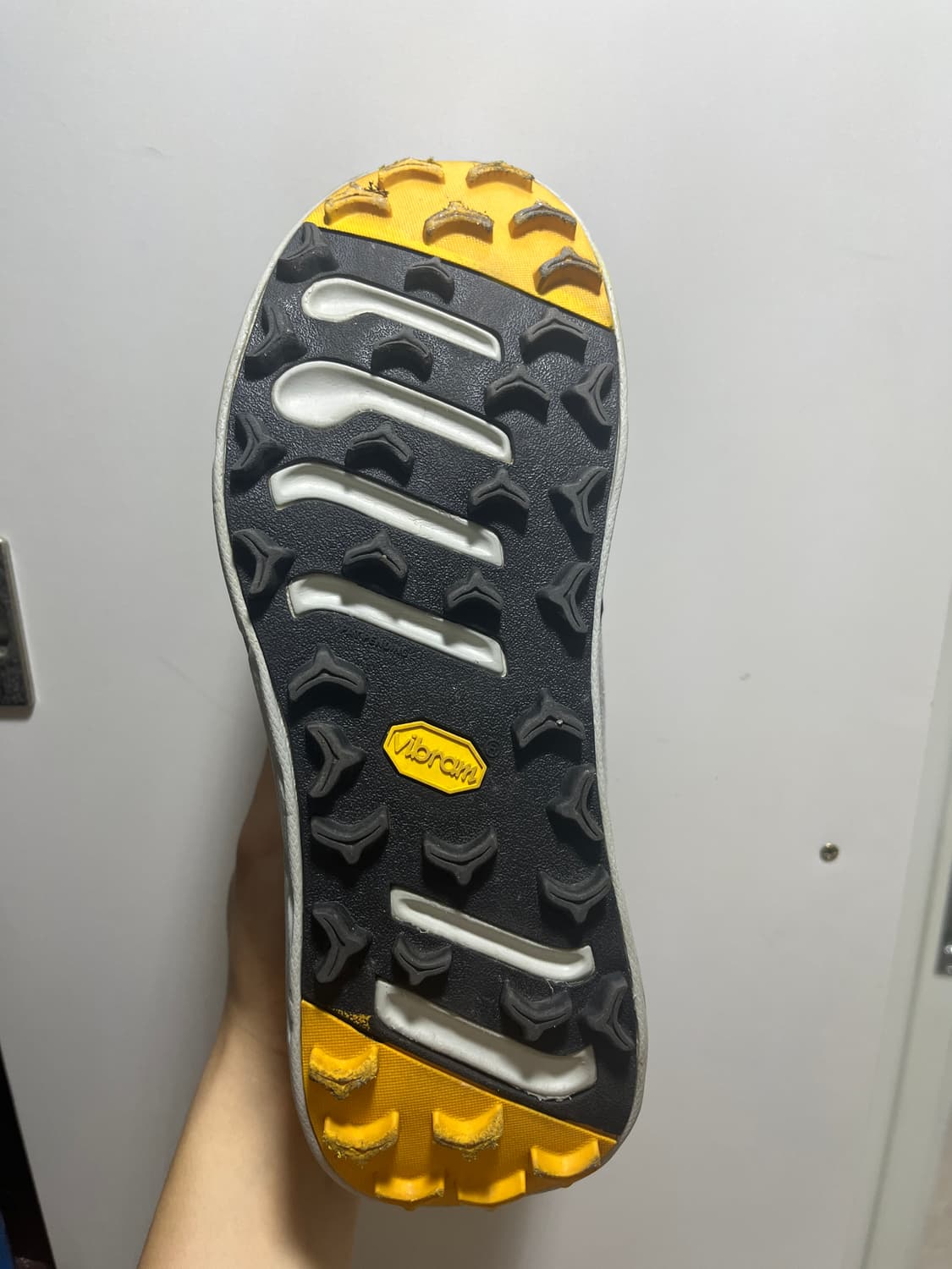 호카 토르 로우 레더 275 등산화 상품이미지2