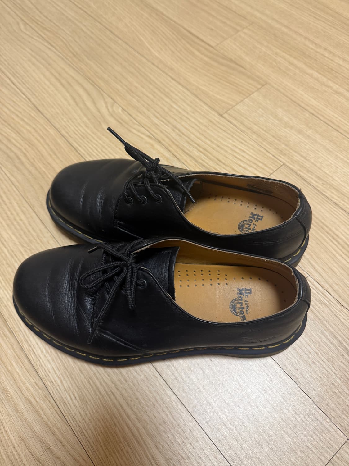 uk6,250) 109,000원 닥터마틴 1461 나파 3홀 블랙 더비 상품이미지4