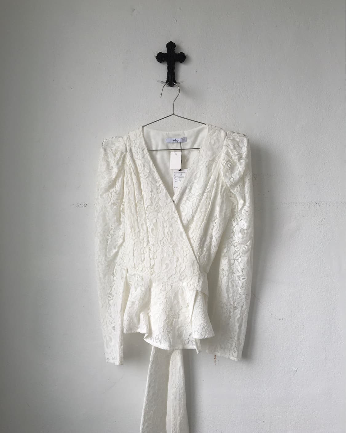 Lace wrap blouse 상품이미지2