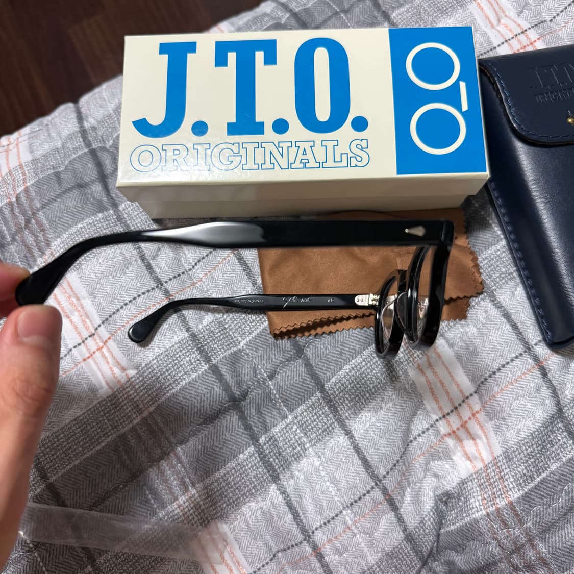 줄리어스타르트옵티컬 아넬 46-24 상품이미지2