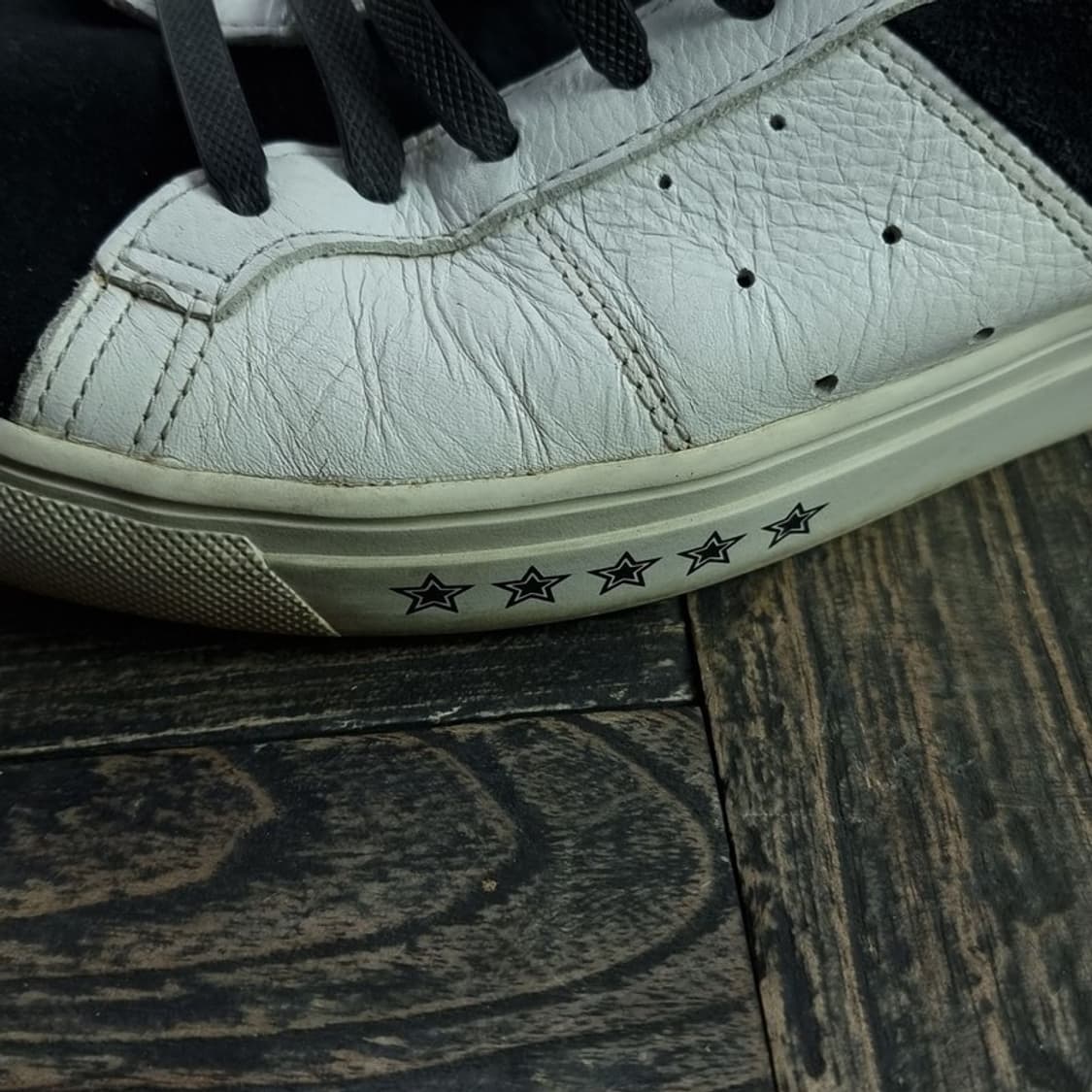 [오니츠카 타이거] 스웨이드 도킹 블랙 & 화이트 스니커즈 M19241 상품이미지8