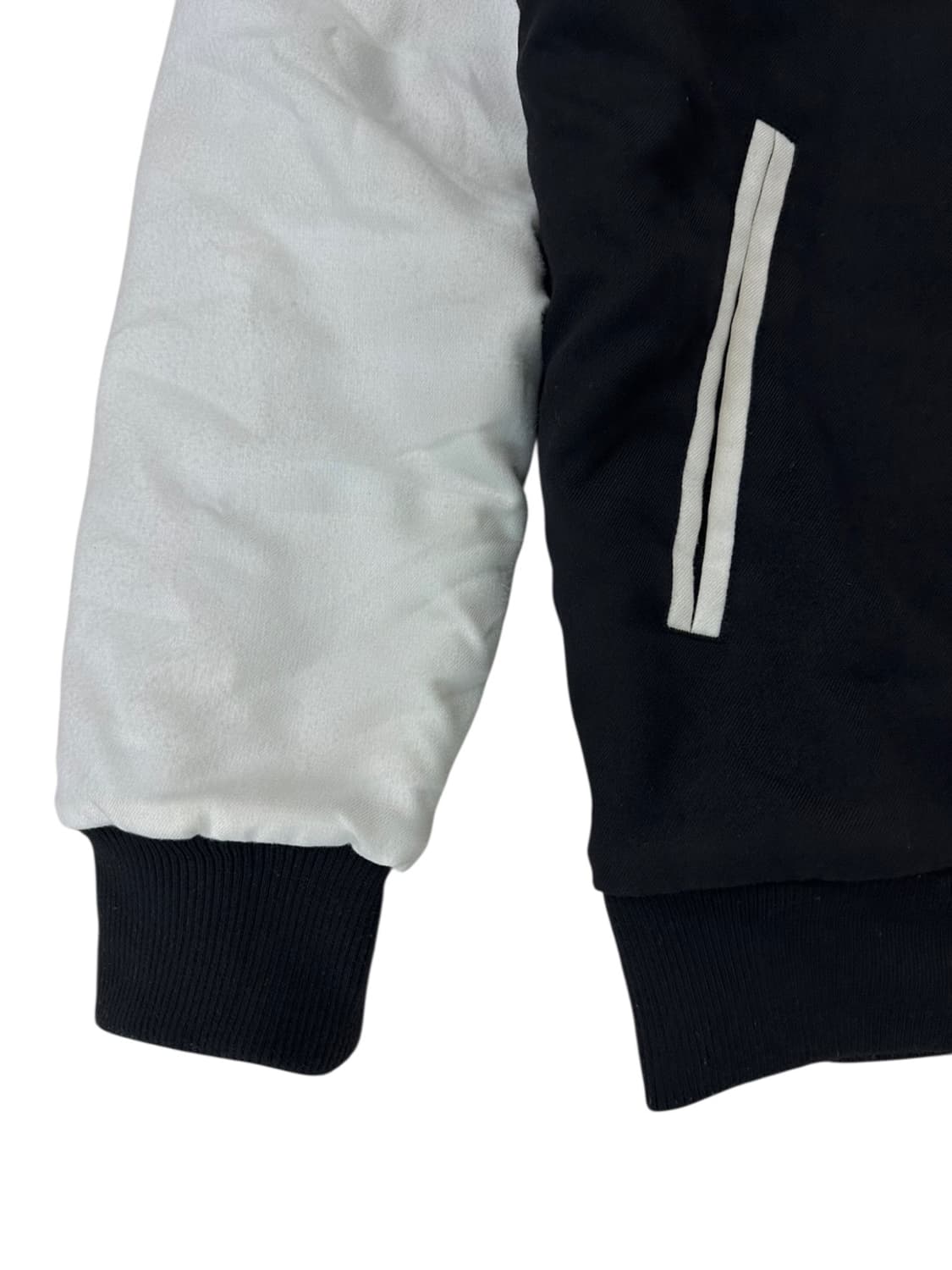 아디다스 스타디움 바시티 누빔자켓 블랙 (L)  상품이미지6