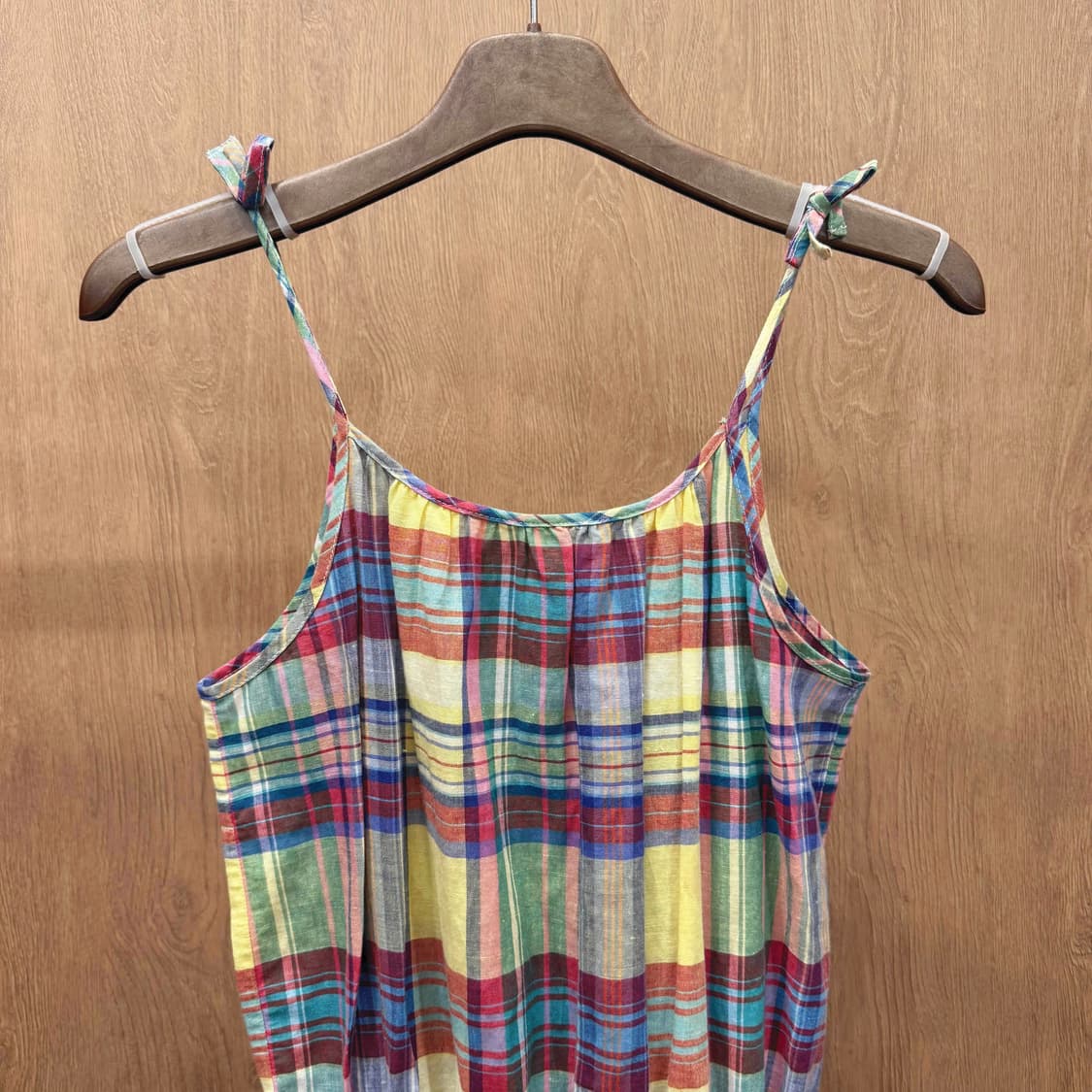 폴로 랄프 로렌 멀티 체크 슬리브리스 원피스 셔링 허리 밴딩 프릴 디테일 상품이미지4