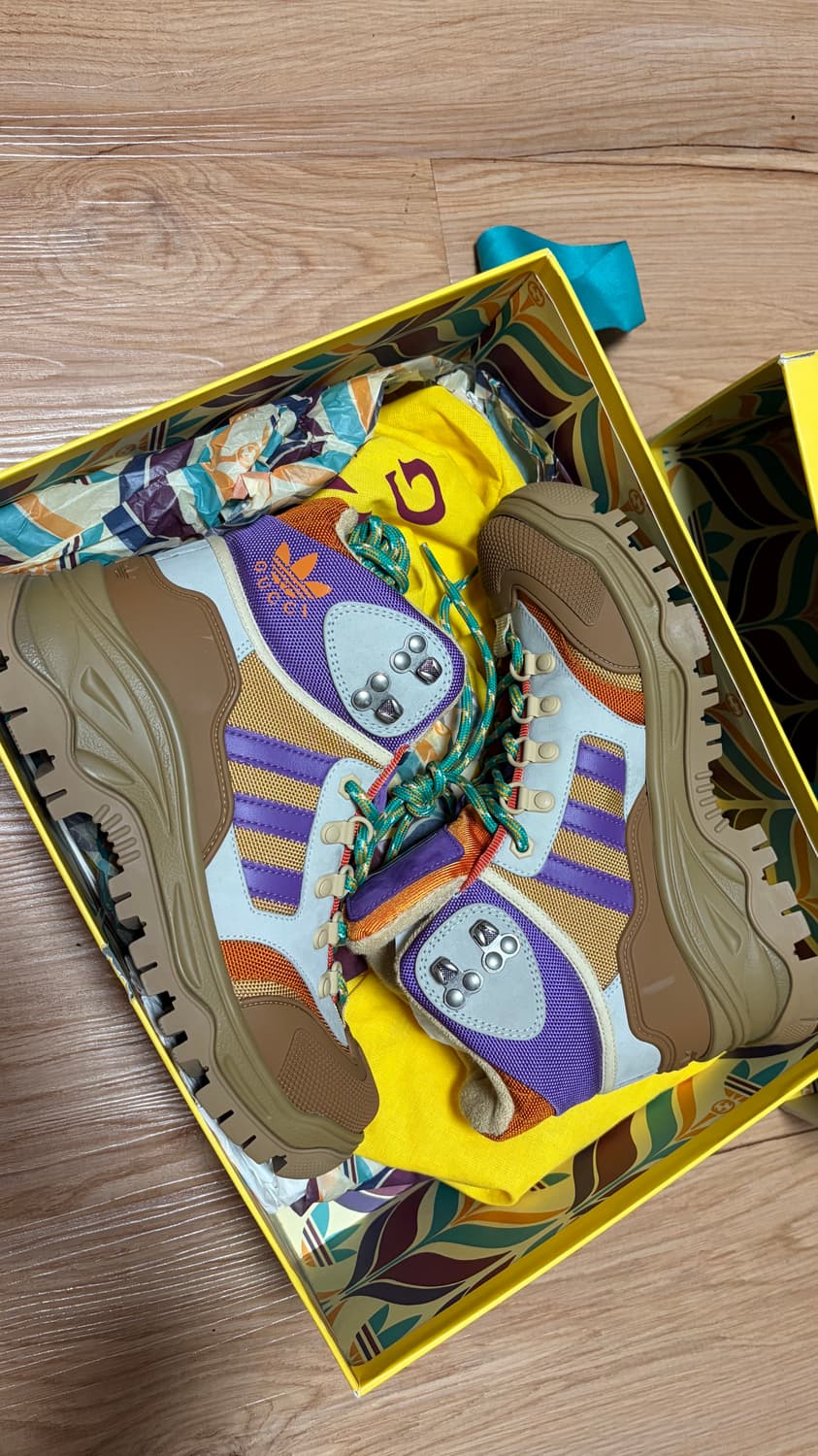 구찌 아디다스 레이스업 트래킹 부츠 37 240mm 상품이미지1