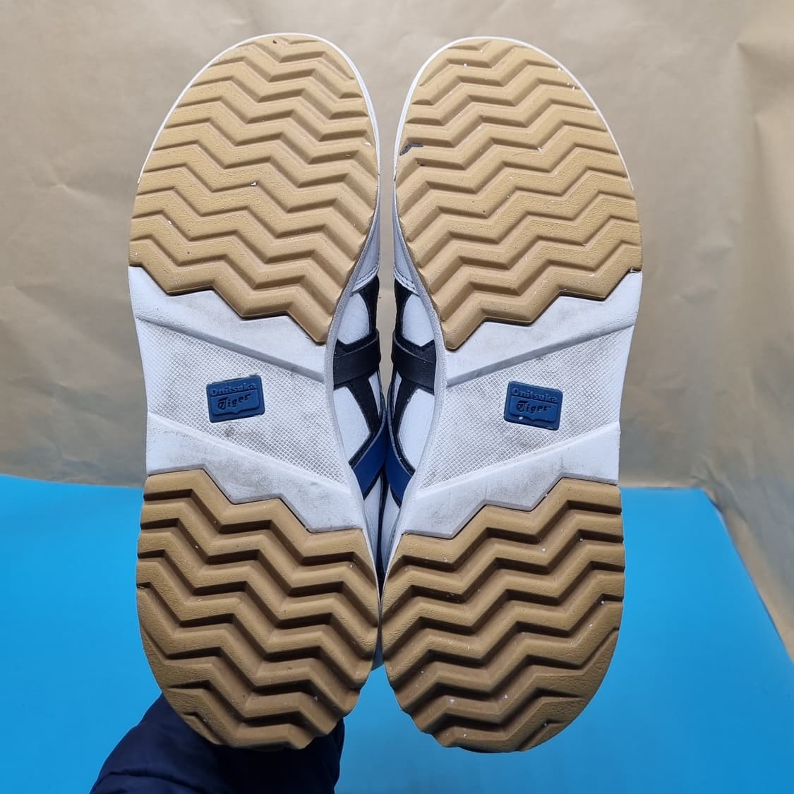 오니츠카타이거 델리게이션 남성운동화260  상품이미지3