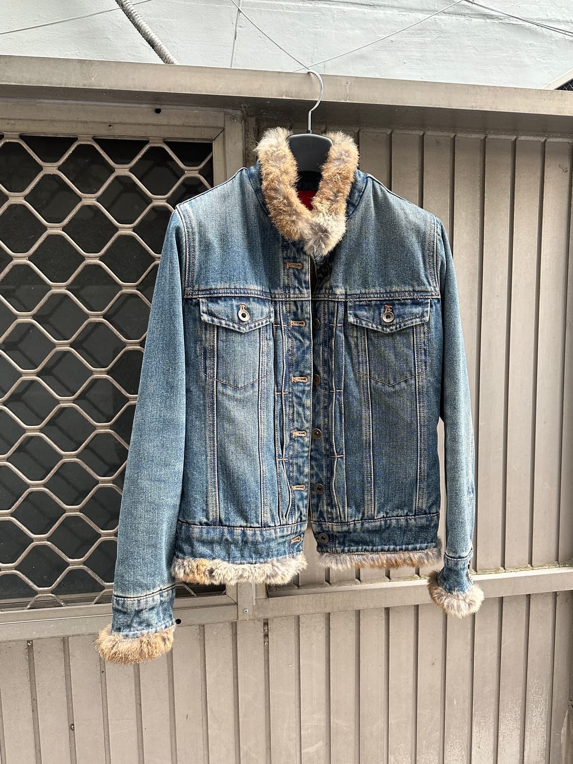 G2B2 denim rabbit fur trimming jacket 상품이미지1