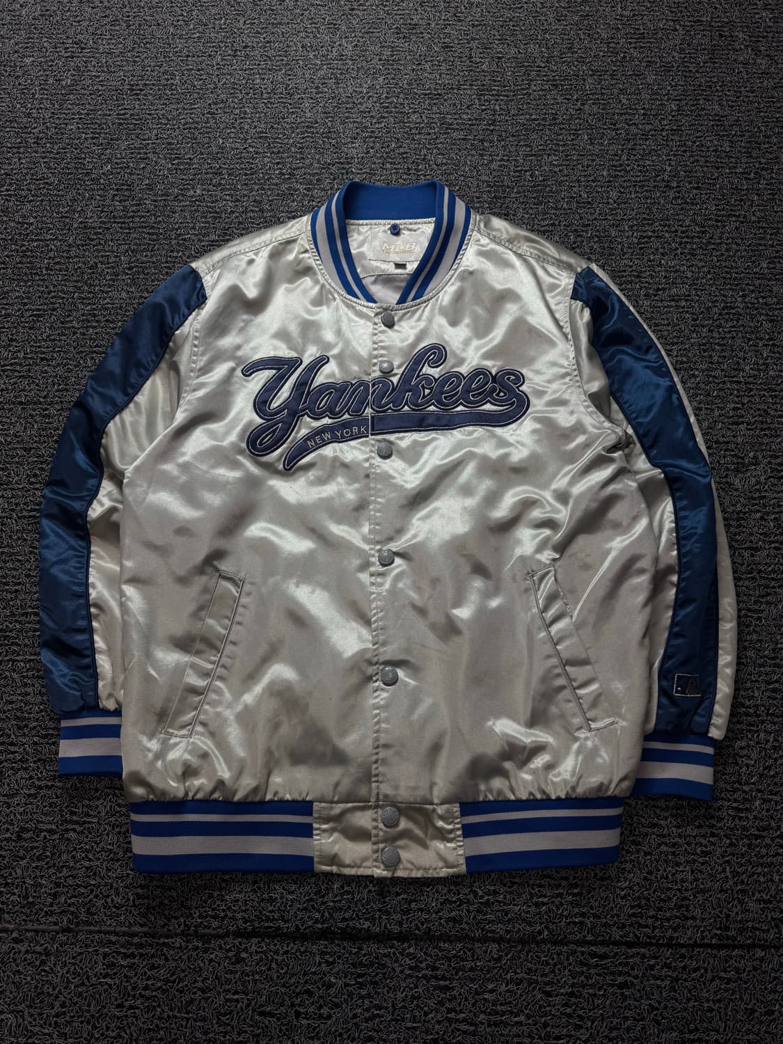 00s MLB 뉴욕 양키스 빅로고 사틴 메탈 바시티 자켓 898 상품이미지2