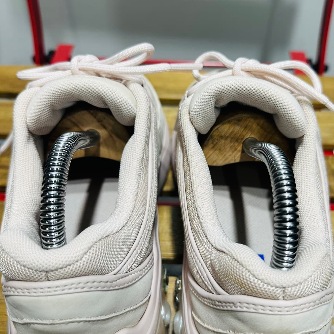 230) 슈콤마보니 운동화 여성 여자 신발 큐빅 장식 상품이미지5