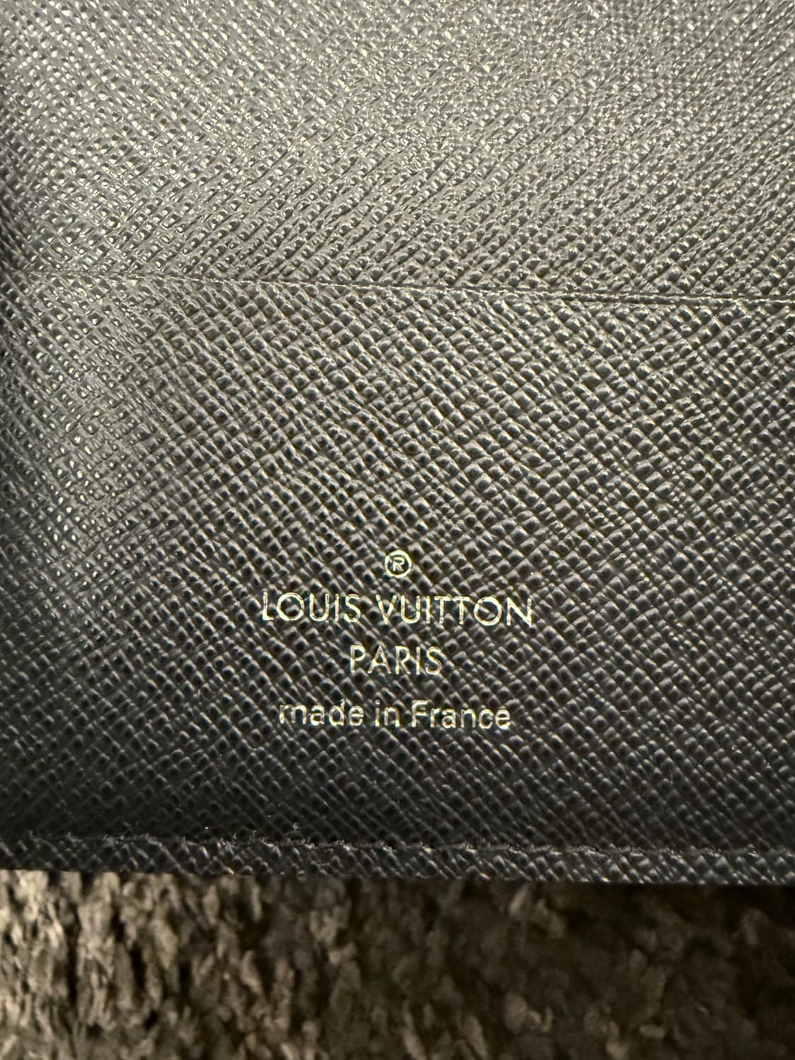 정품 루이비통 채프먼 브라더스 코끼리 여권지갑 (패스포트 홀더) 상품이미지4