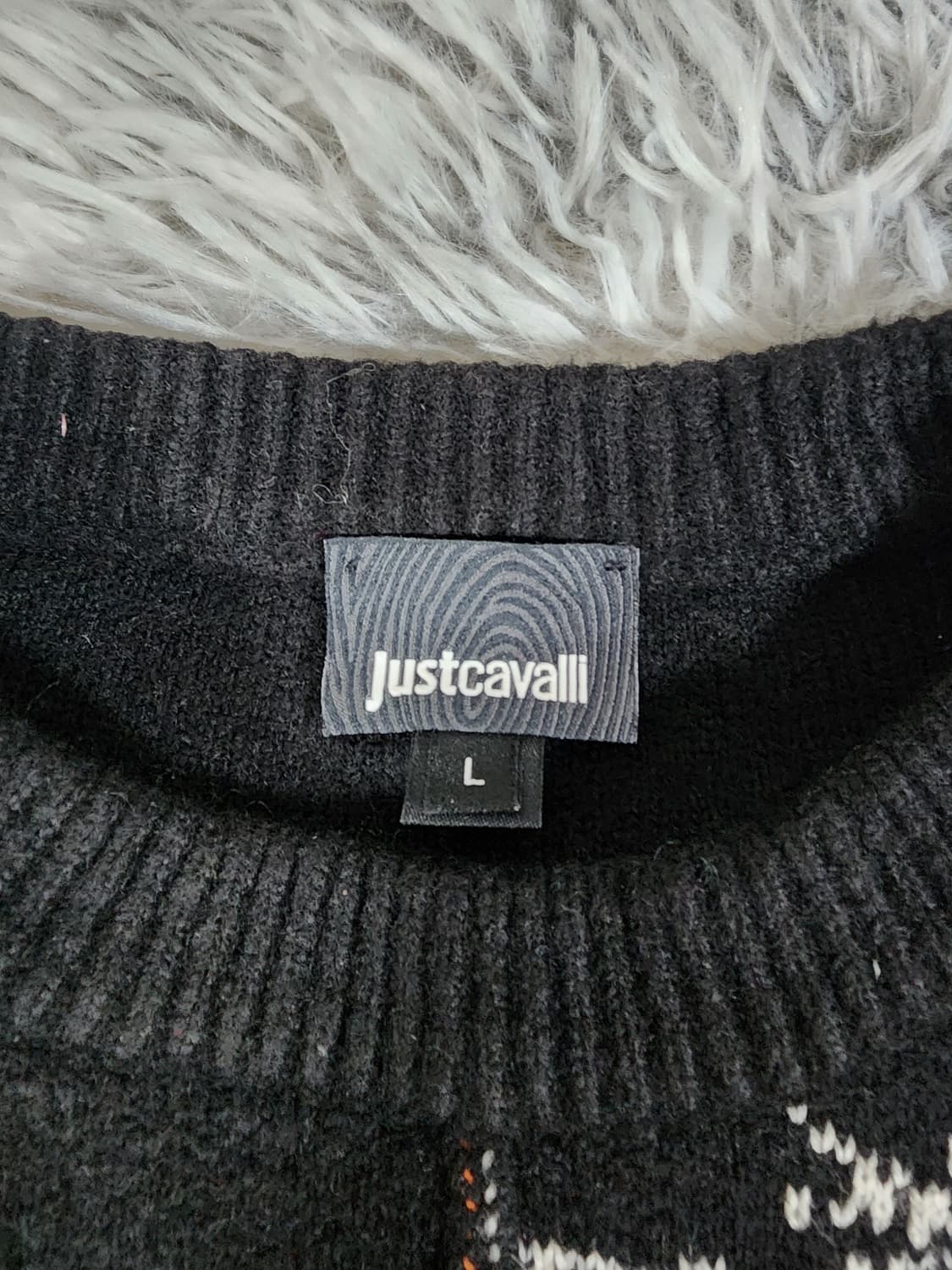 저스트 카발리 블랙 패턴 니트 상품이미지3
