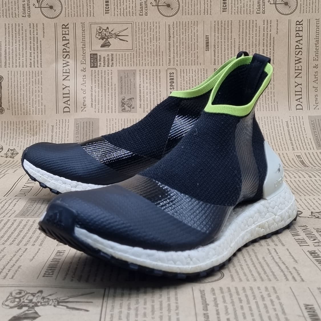 아디다스 스텔라메카트니 울트라부스트240 상품이미지1