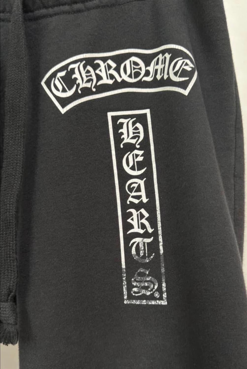 크롬하츠 멀티로고 T바 패널 스웨트팬츠 상품이미지3