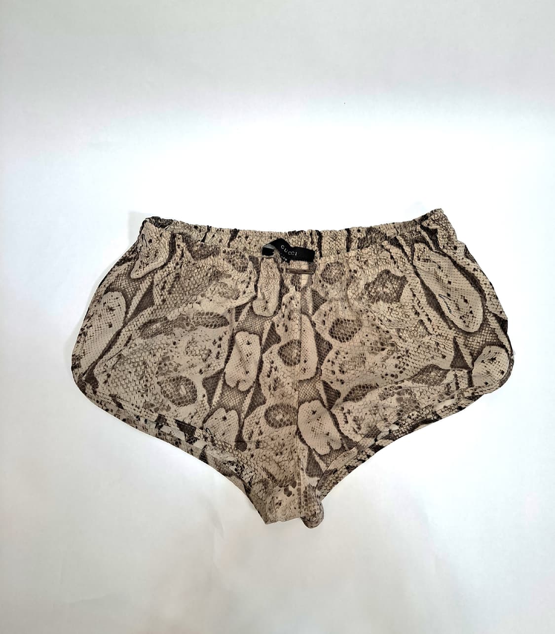 Gucci by Tom Ford Snake Skin Mini Shorts 상품이미지1