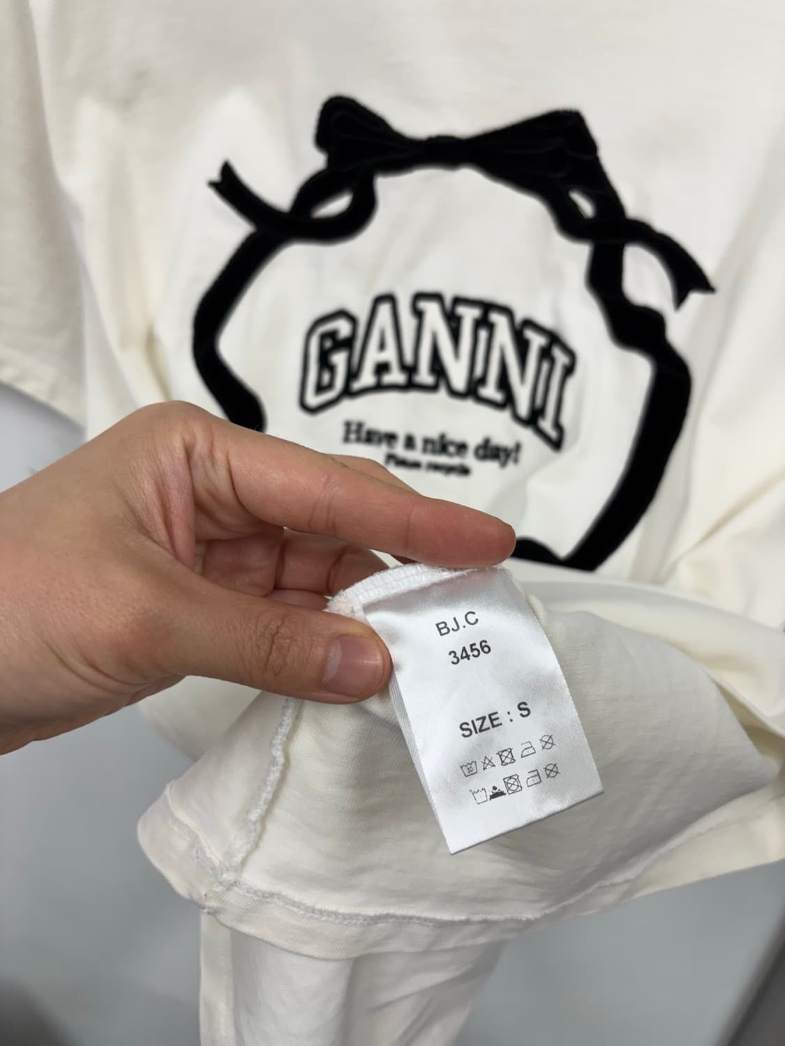 GANNI 릴랙스드 보우 반팔티 상품이미지4