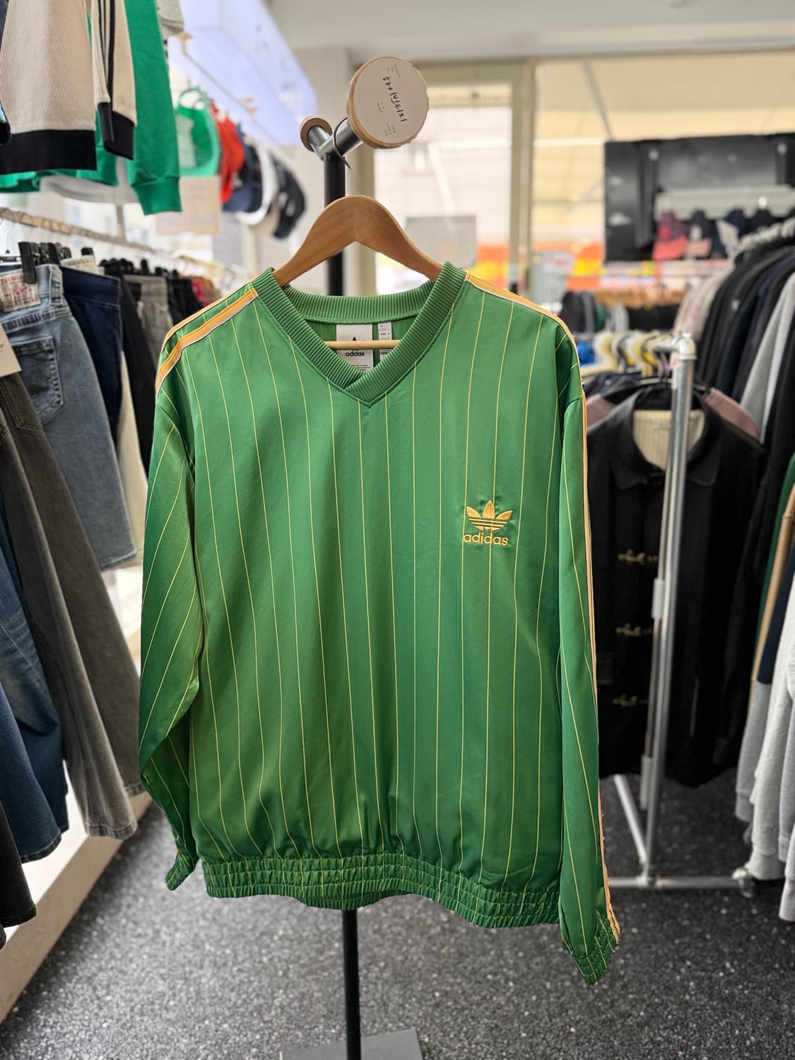 아디다스 윈드브레이커 그린 XL 상품이미지1